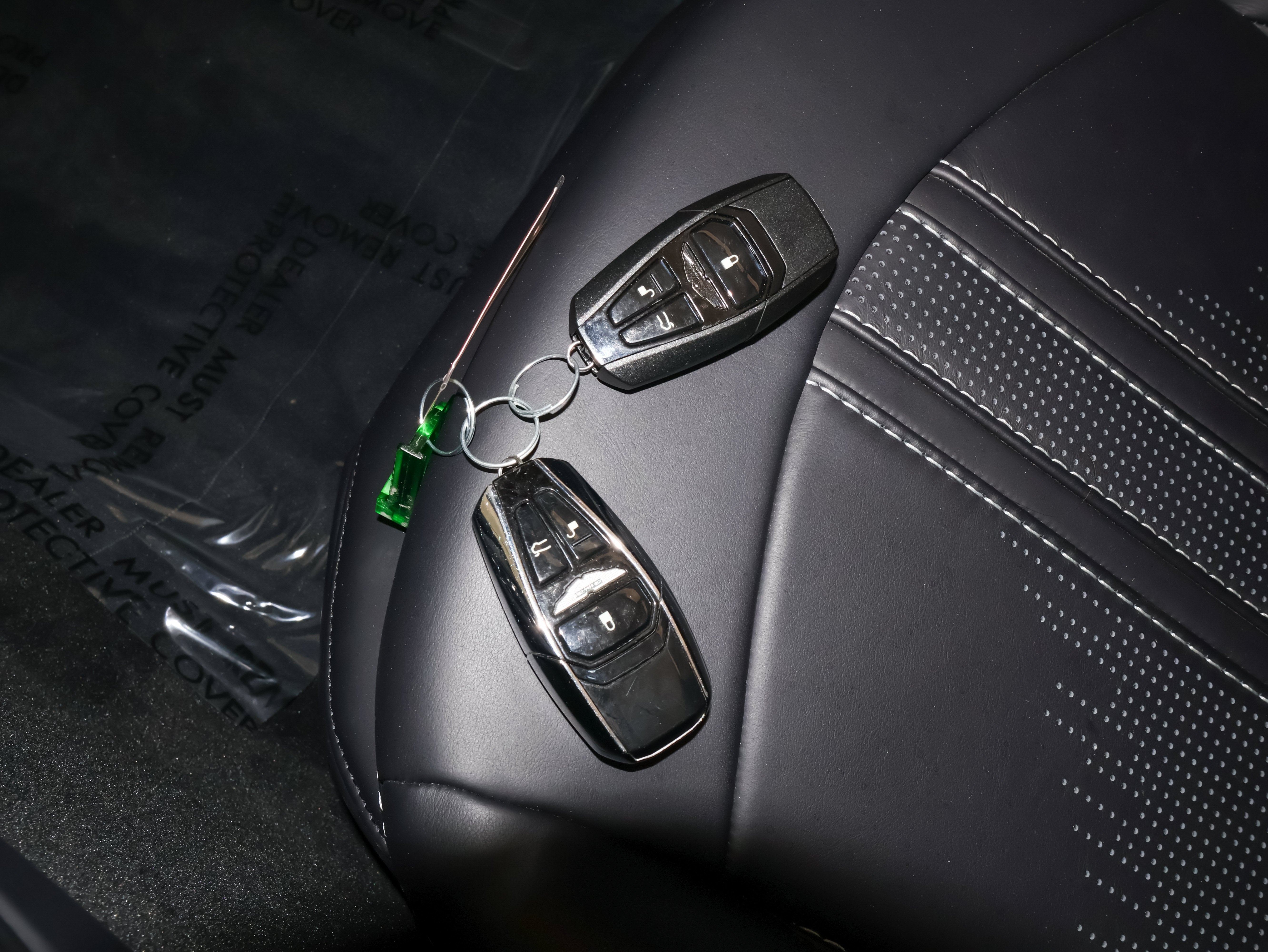 2023 Aston Martin Vantage Roadster