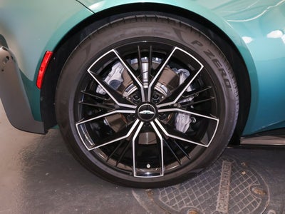 2023 Aston Martin Vantage Roadster