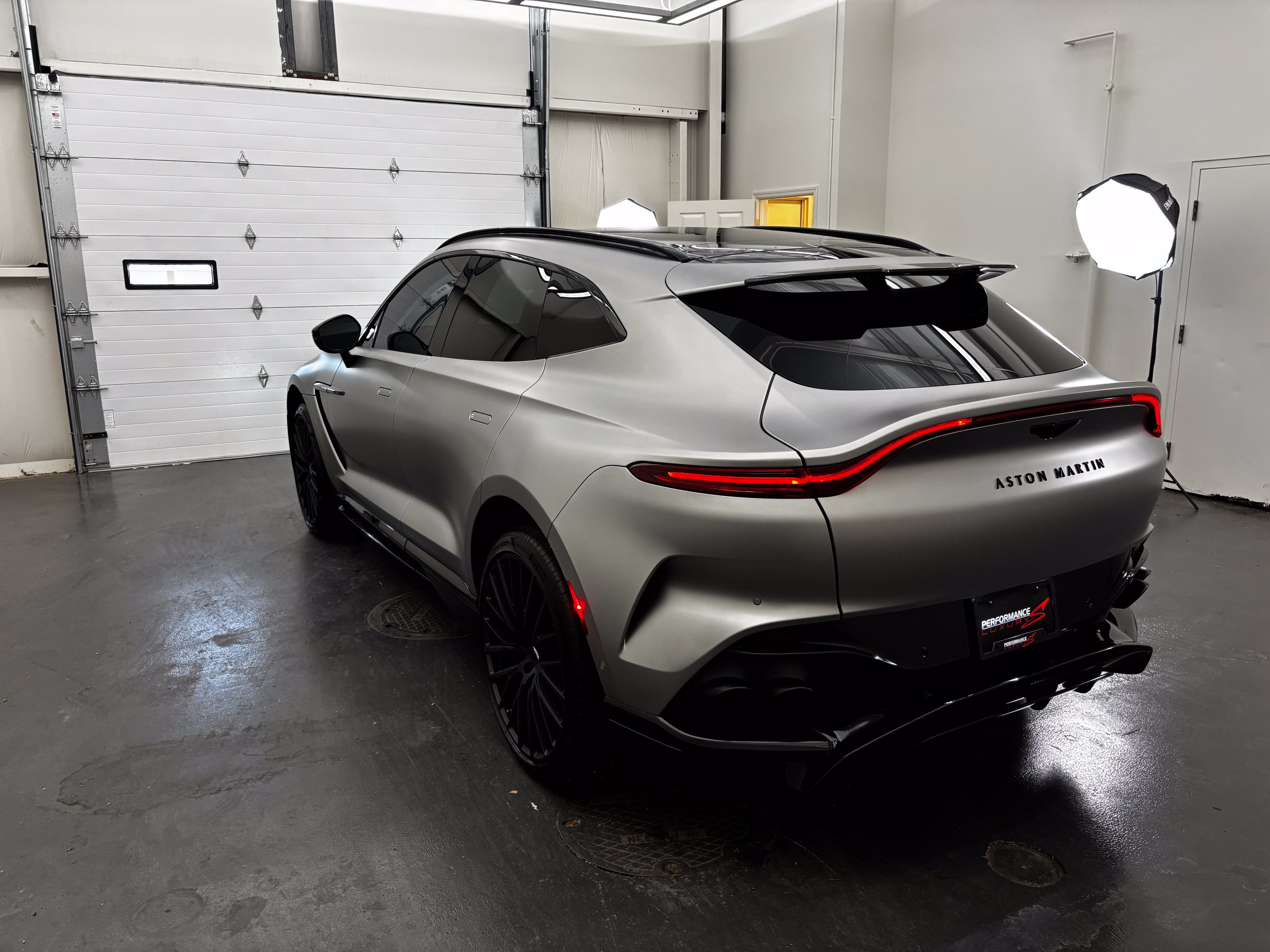 2024 Aston Martin DBX 707