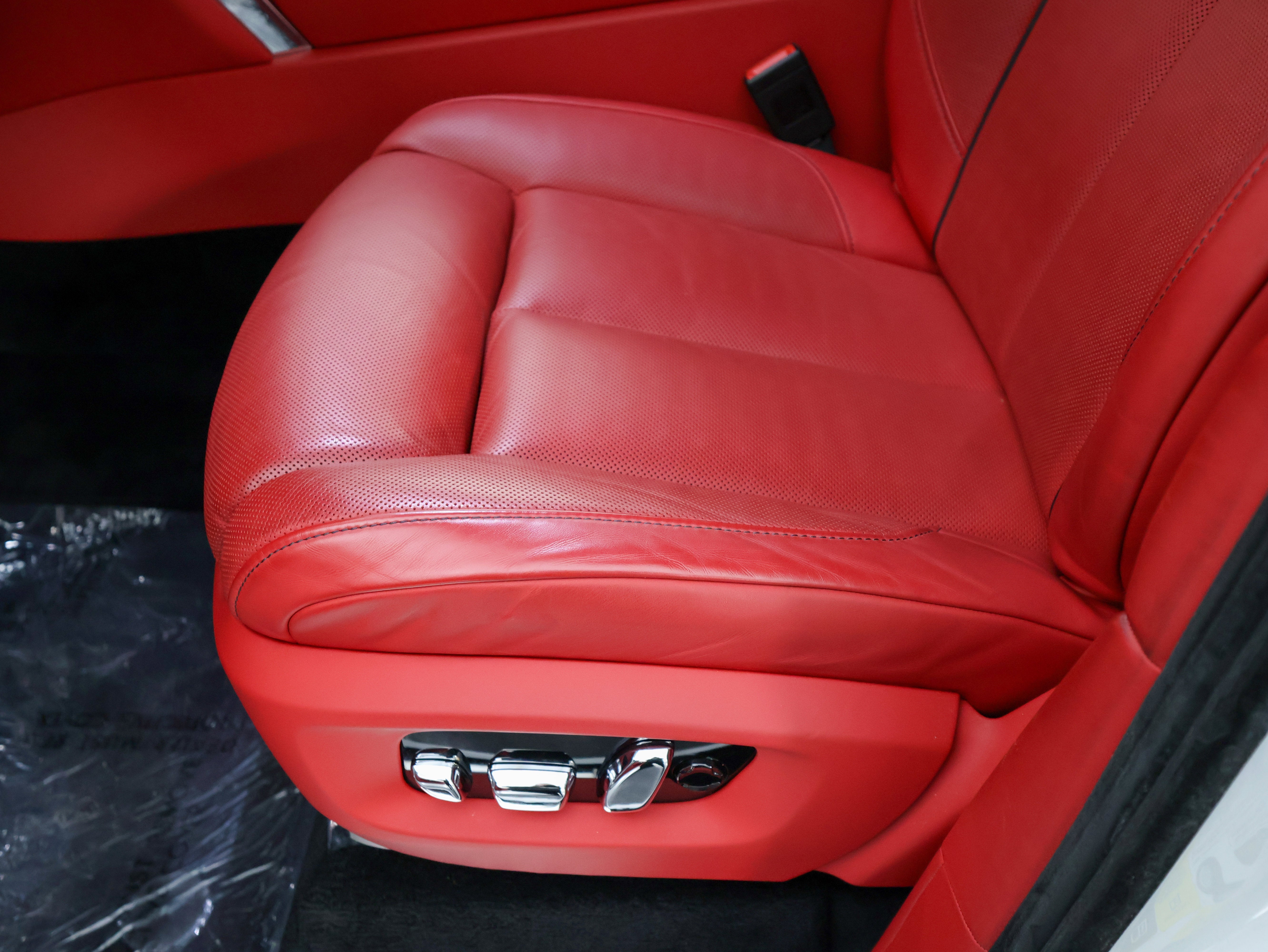 2023 Rolls-Royce Cullinan Base