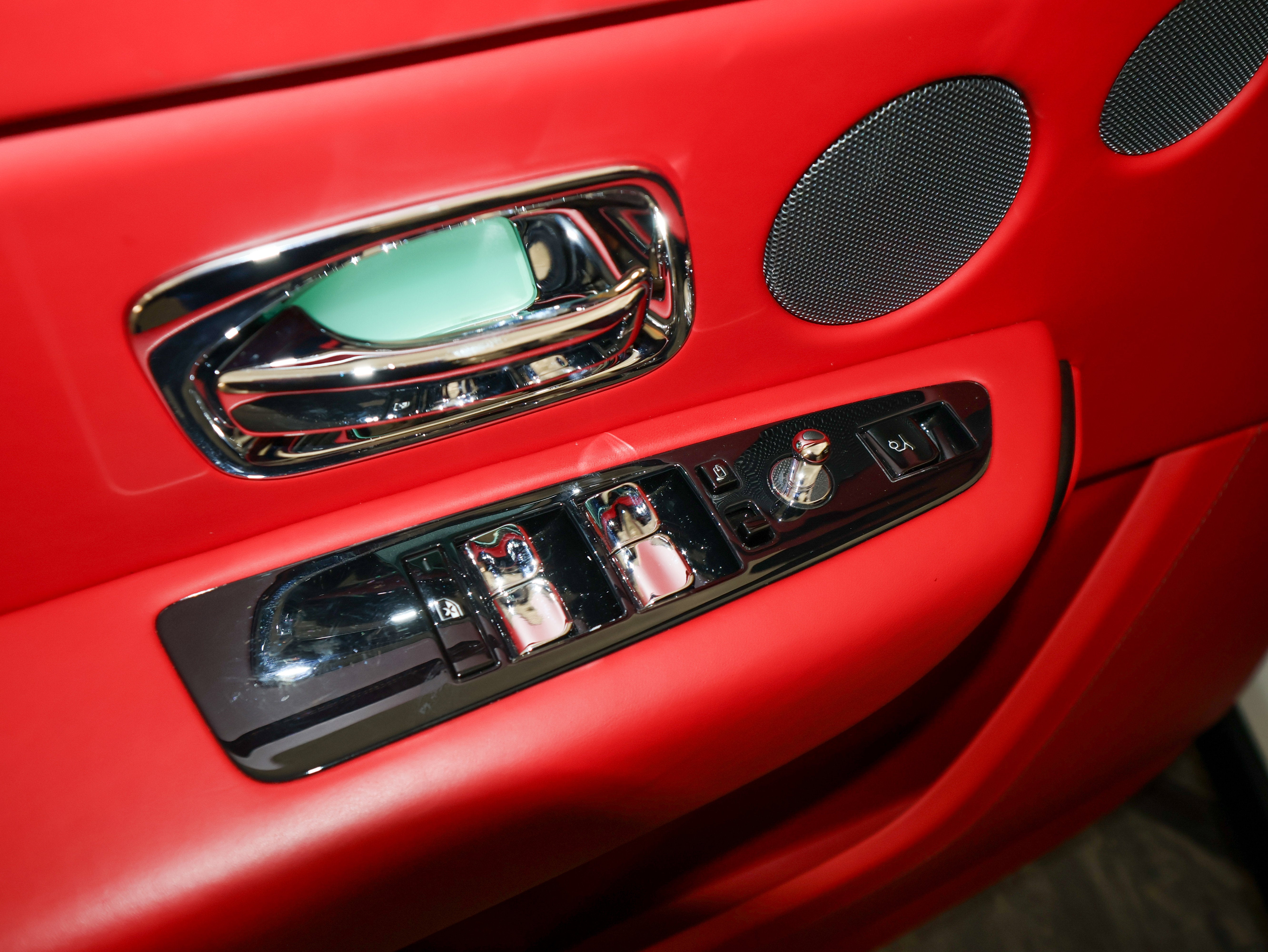 2023 Rolls-Royce Cullinan Base