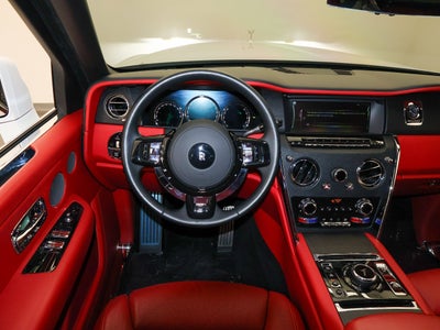 2023 Rolls-Royce Cullinan Base