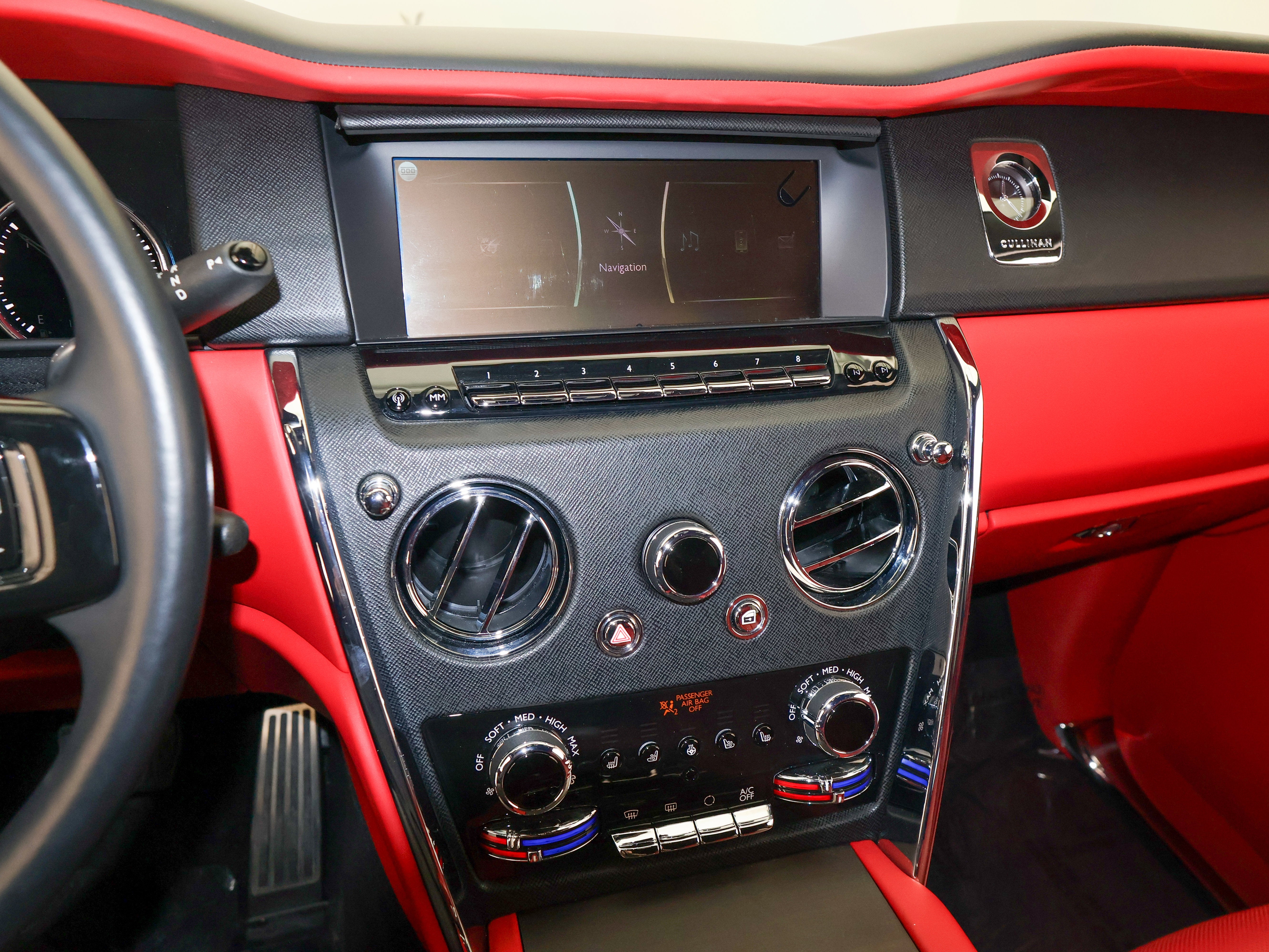 2023 Rolls-Royce Cullinan Base