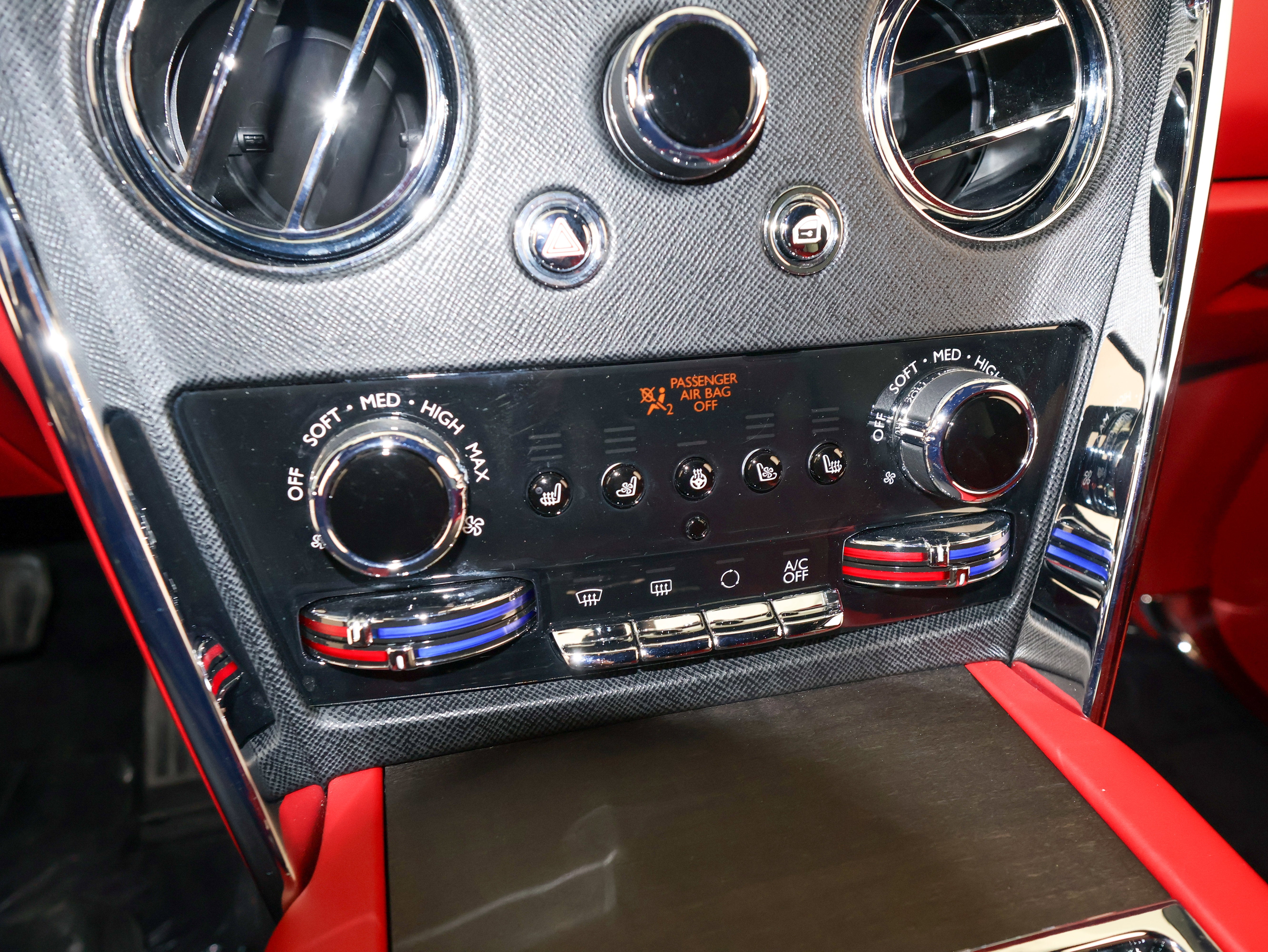 2023 Rolls-Royce Cullinan Base