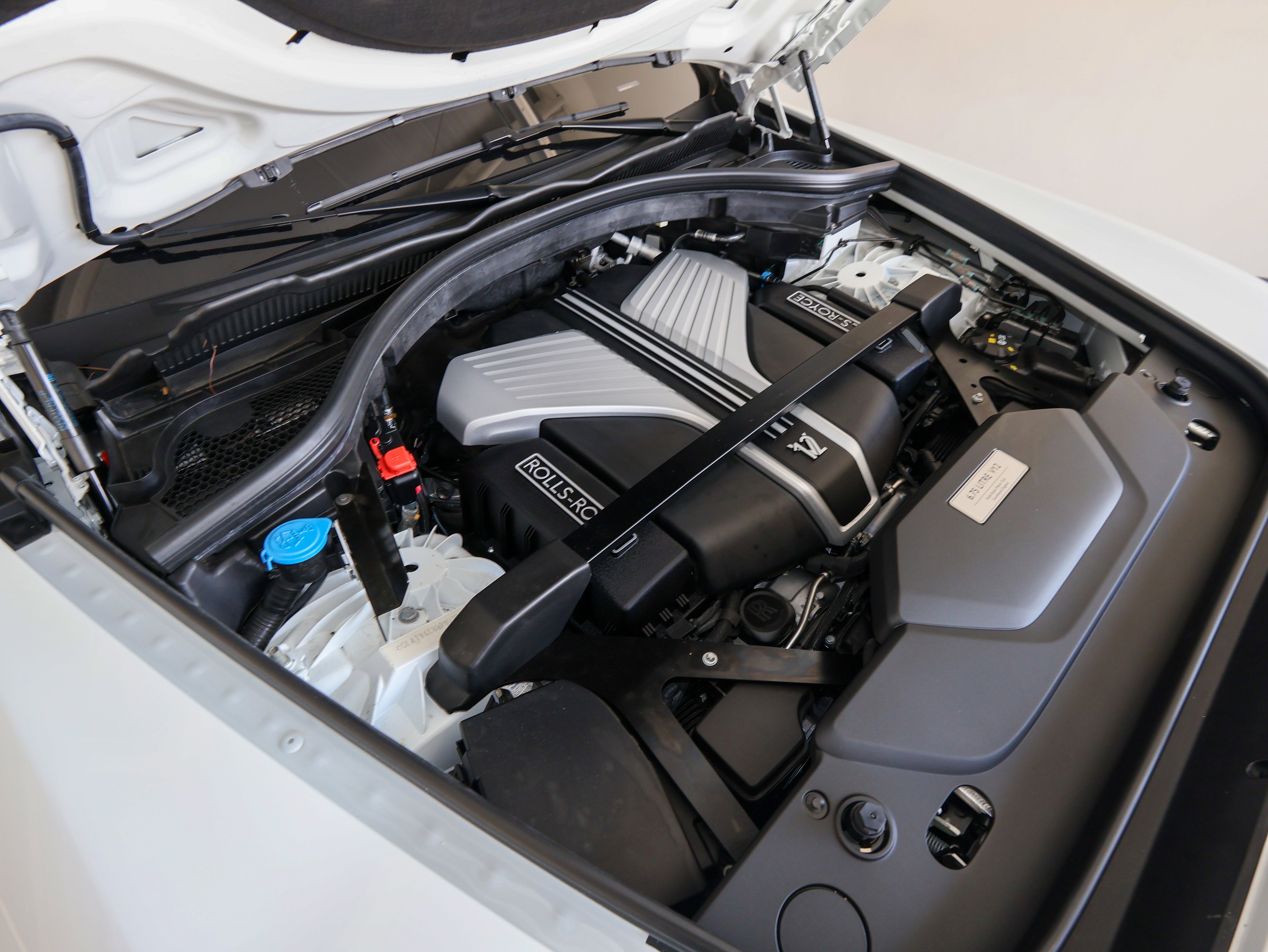 2023 Rolls-Royce Cullinan Base