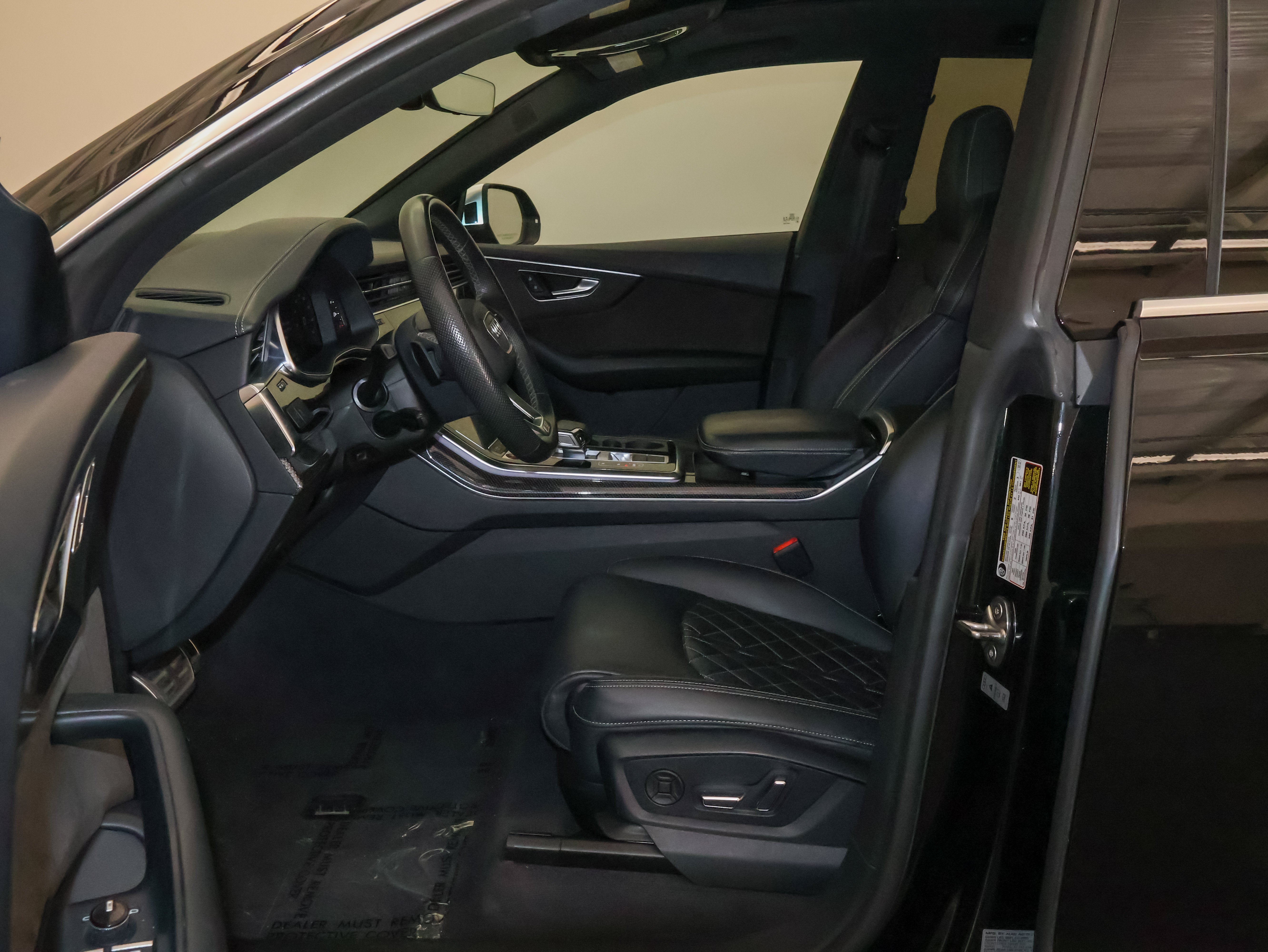 2022 Audi SQ8 Premium Plus