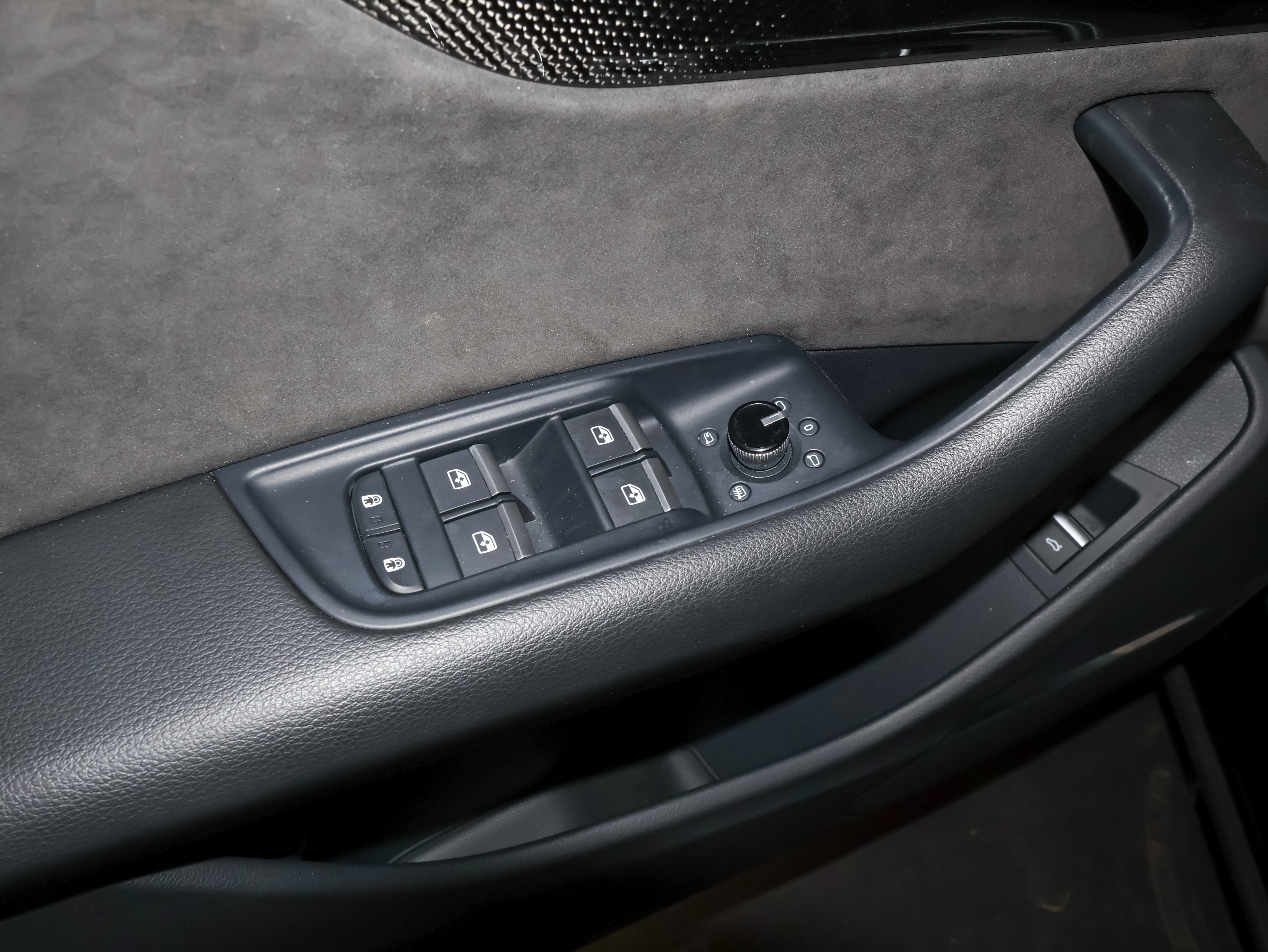 2022 Audi SQ8 Premium Plus