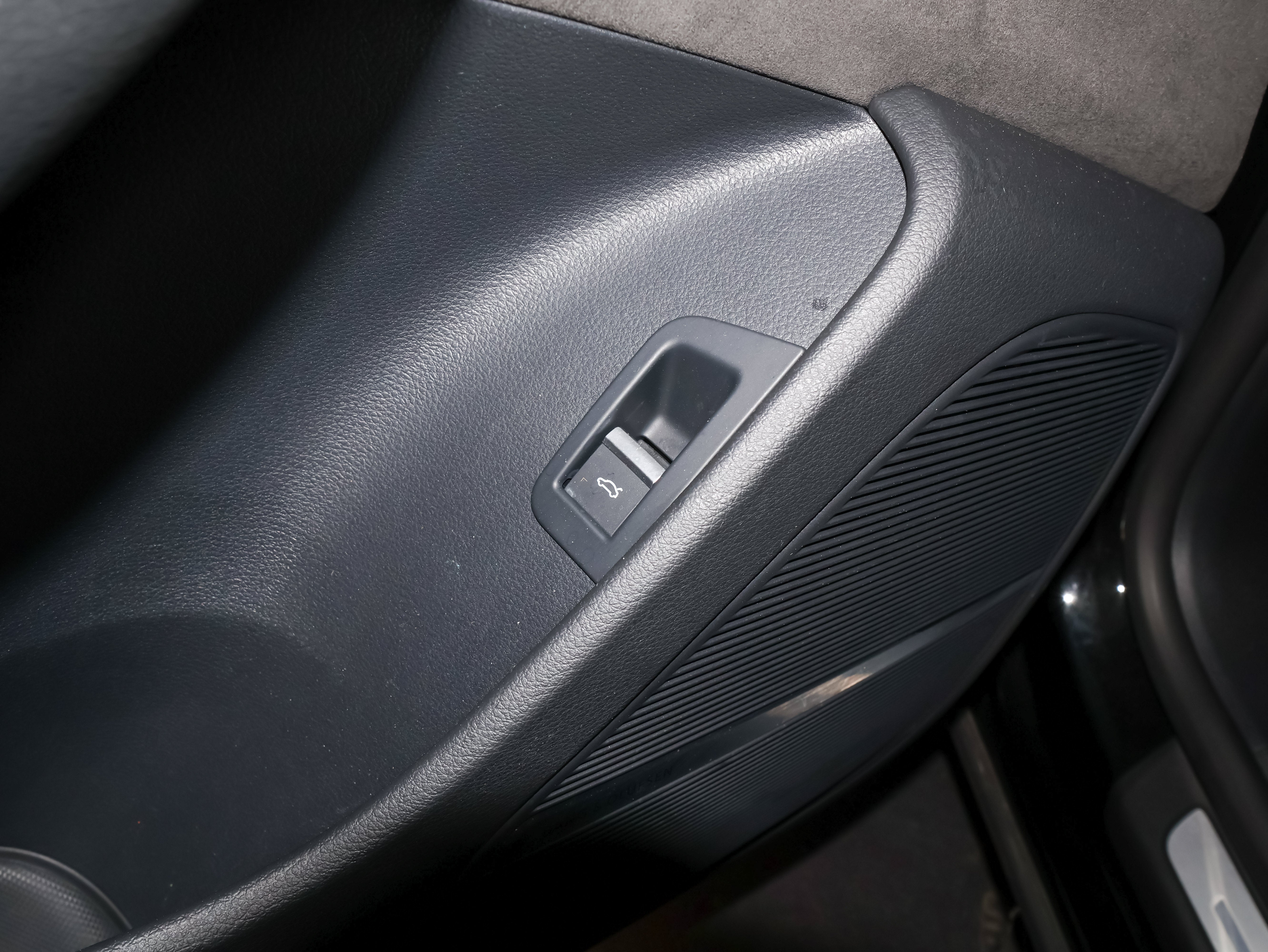 2022 Audi SQ8 Premium Plus