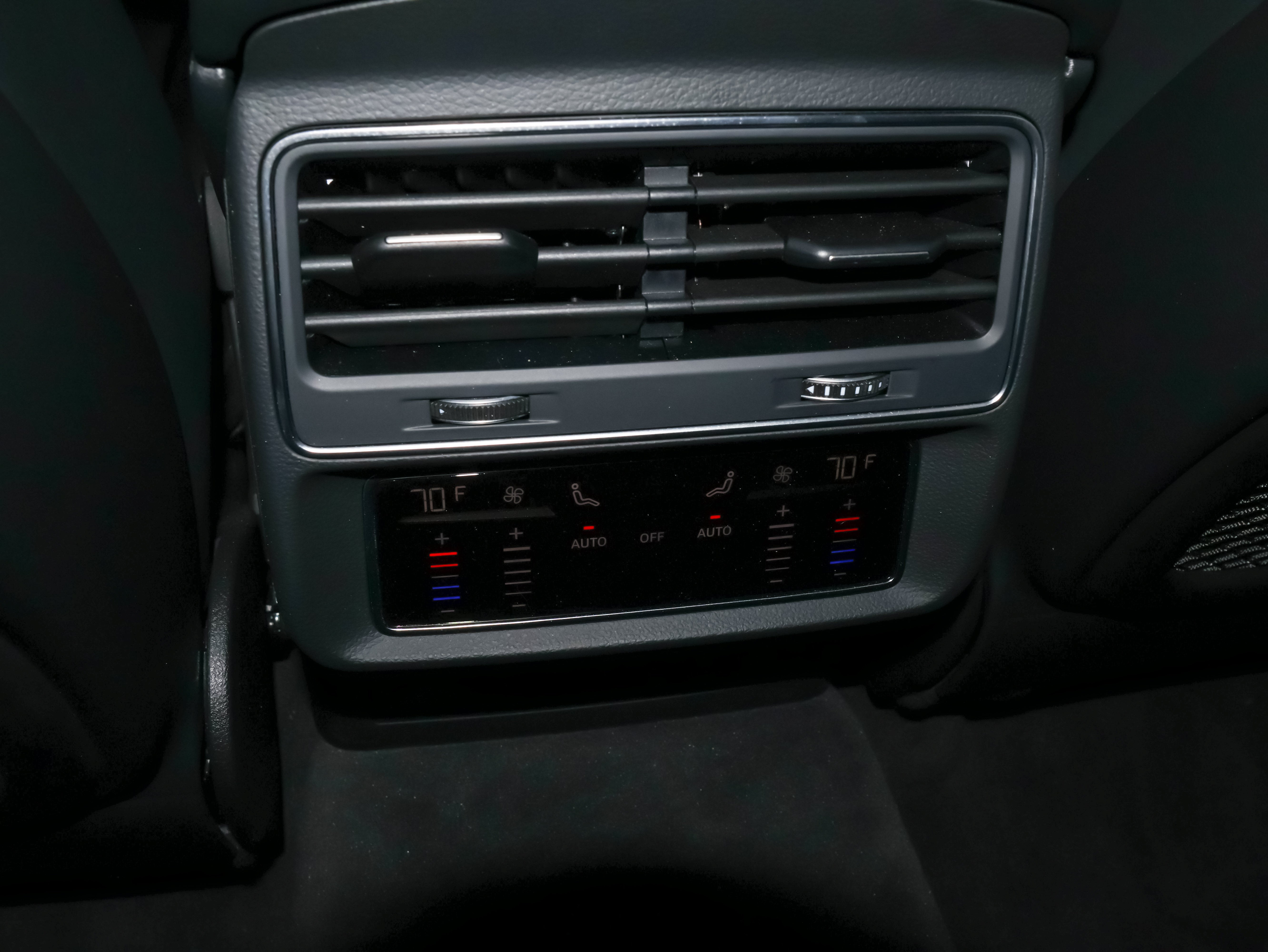 2022 Audi SQ8 Premium Plus