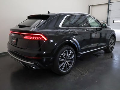2022 Audi SQ8 Premium Plus