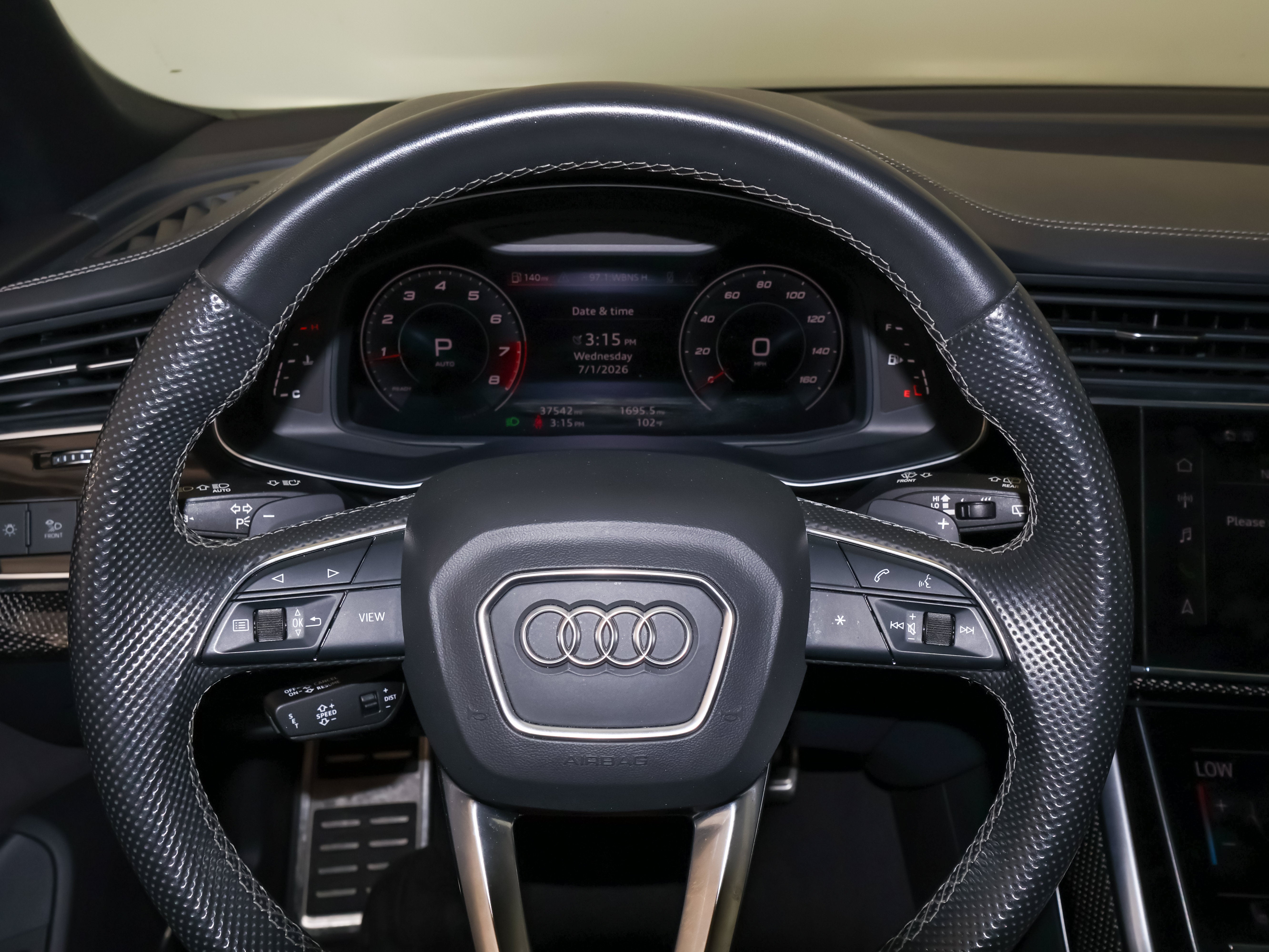 2022 Audi SQ8 Premium Plus