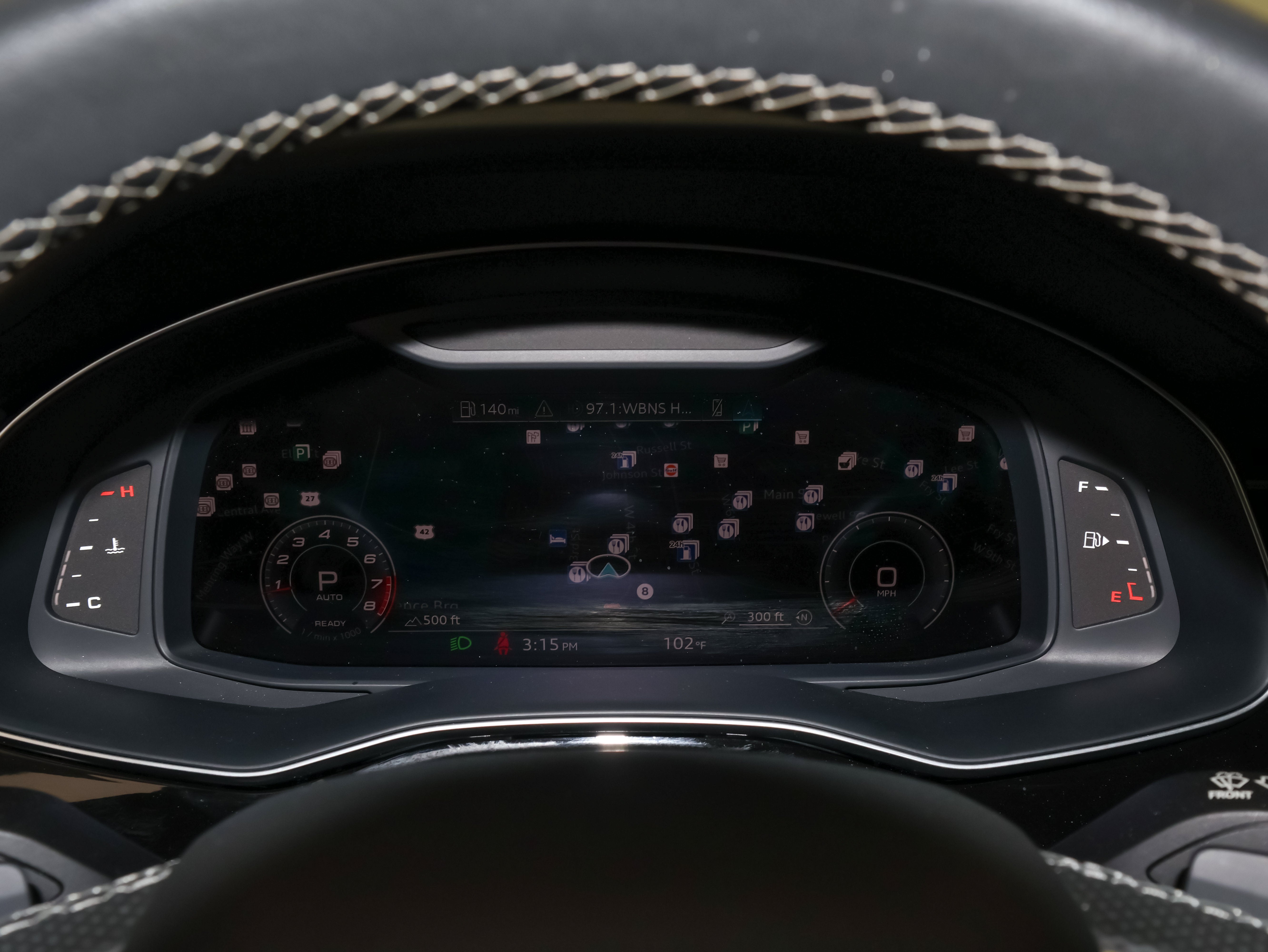 2022 Audi SQ8 Premium Plus