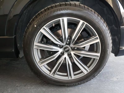 2022 Audi SQ8 Premium Plus