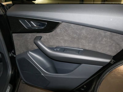 2022 Audi SQ8 Premium Plus