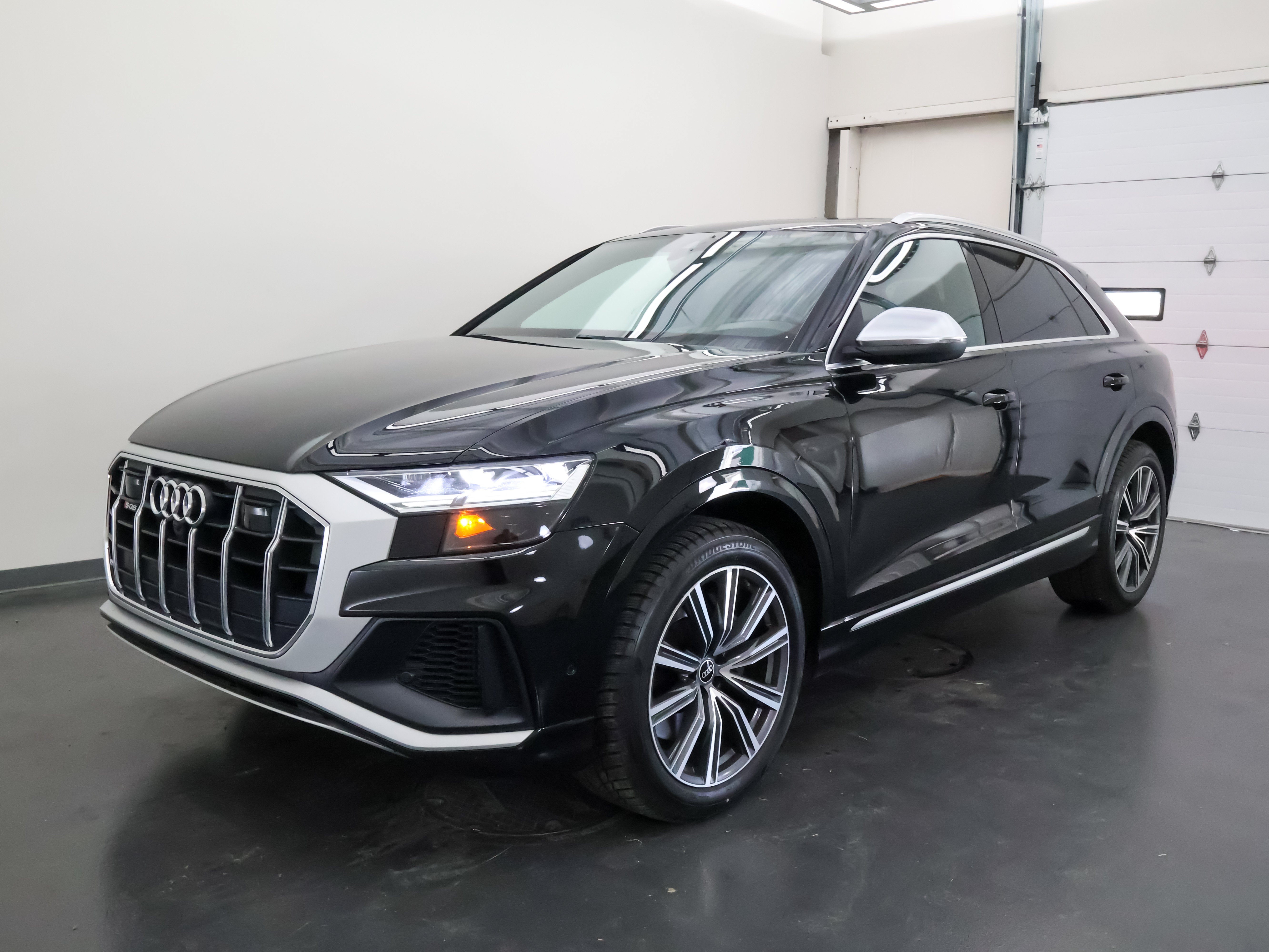 2022 Audi SQ8 Premium Plus