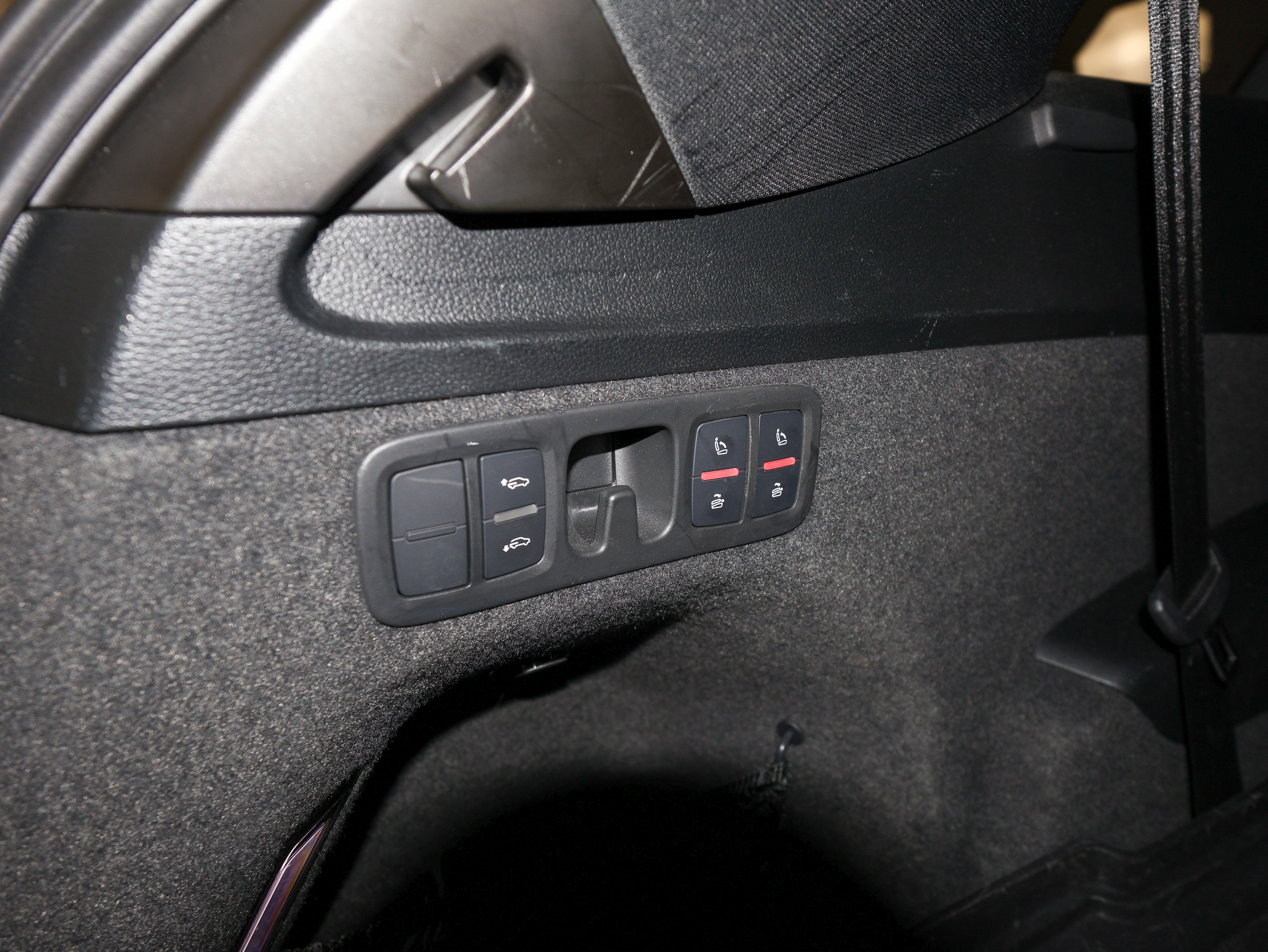 2021 Audi SQ7 Premium Plus