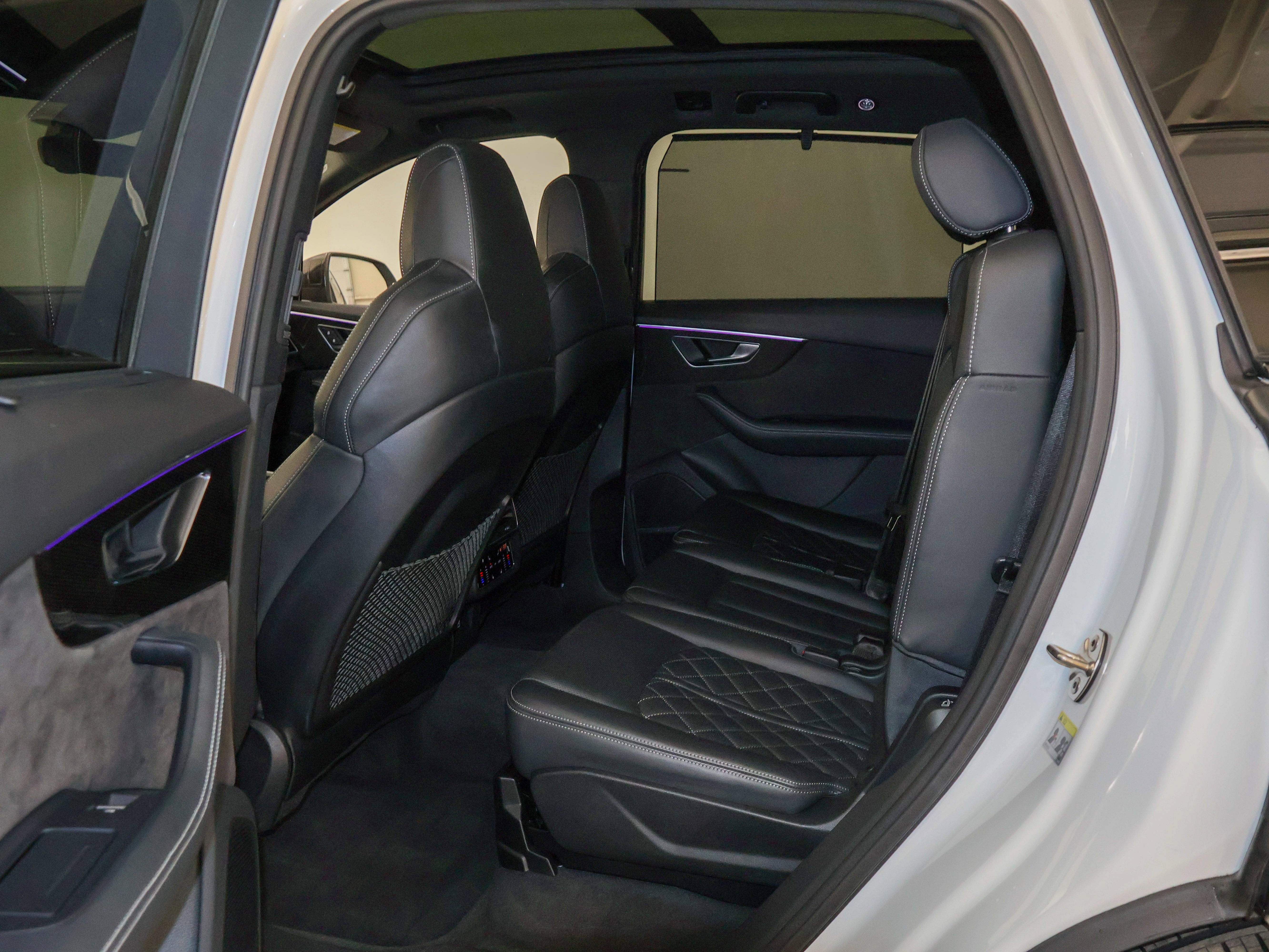 2021 Audi SQ7 Premium Plus