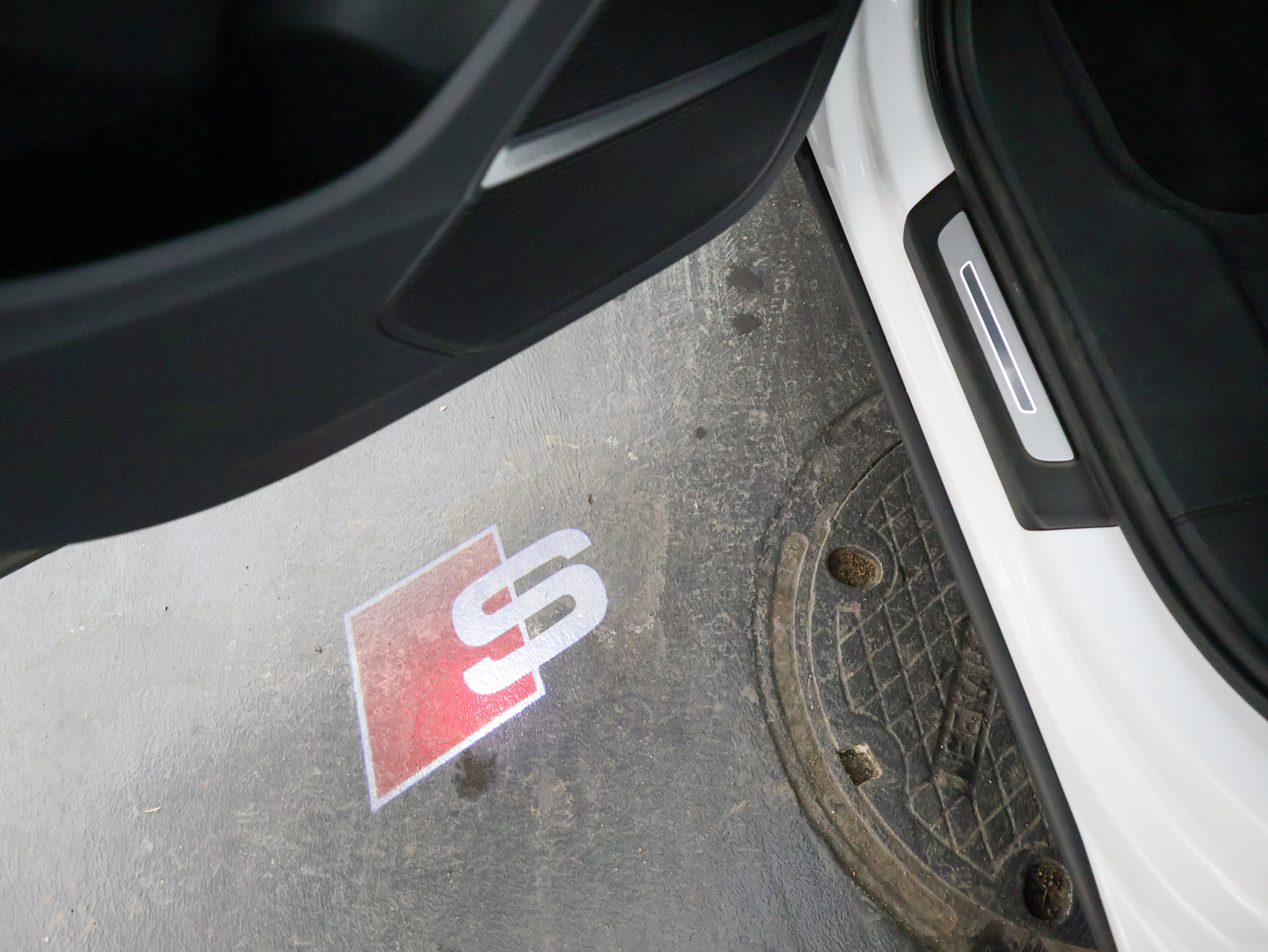 2021 Audi SQ7 Premium Plus