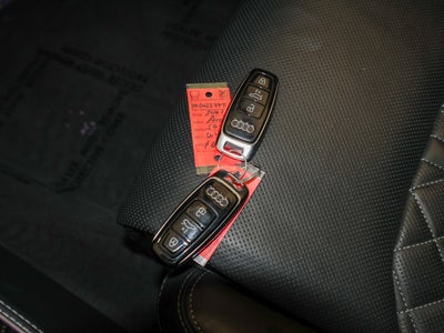 2021 Audi SQ7 Premium Plus