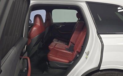 2024 Audi SQ7 Premium Plus