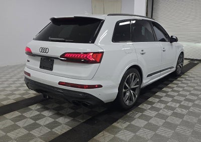2024 Audi SQ7 Premium Plus