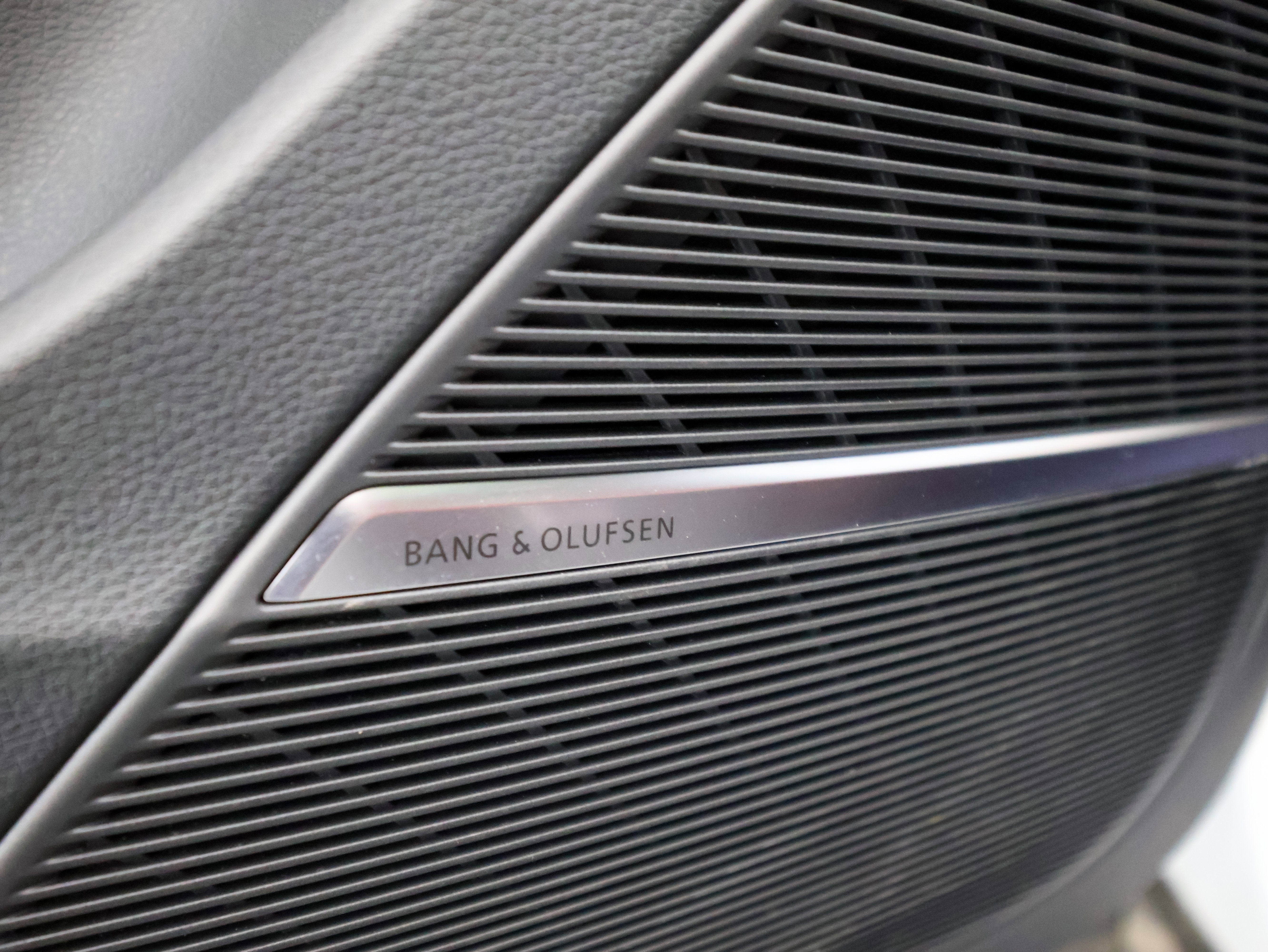 2024 Audi SQ7 Premium Plus