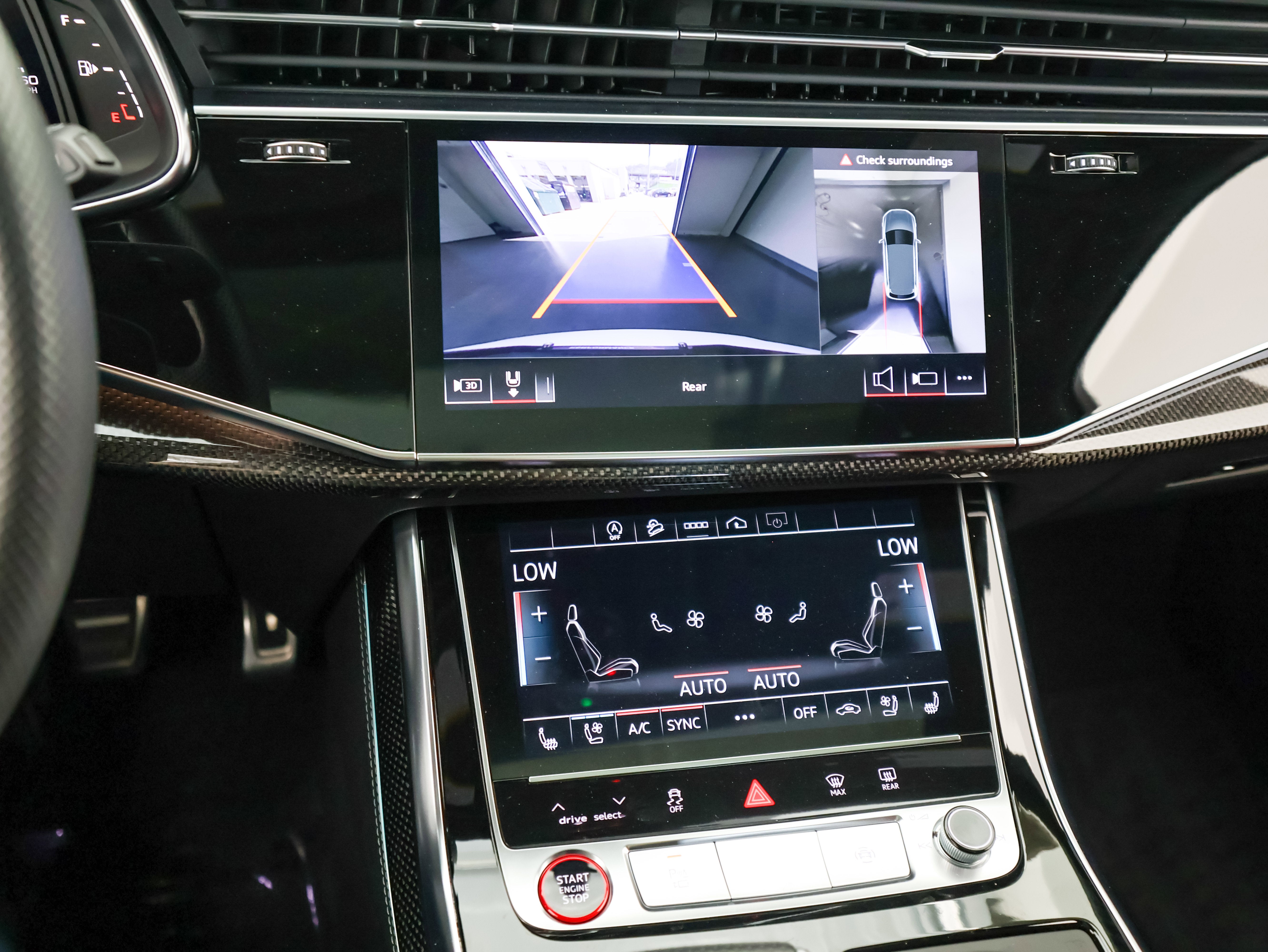 2024 Audi SQ7 Premium Plus