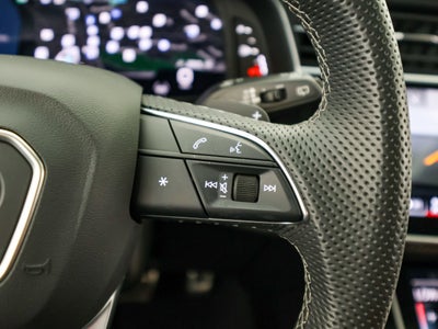 2024 Audi SQ7 Premium Plus