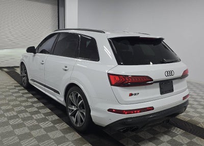 2024 Audi SQ7 Premium Plus