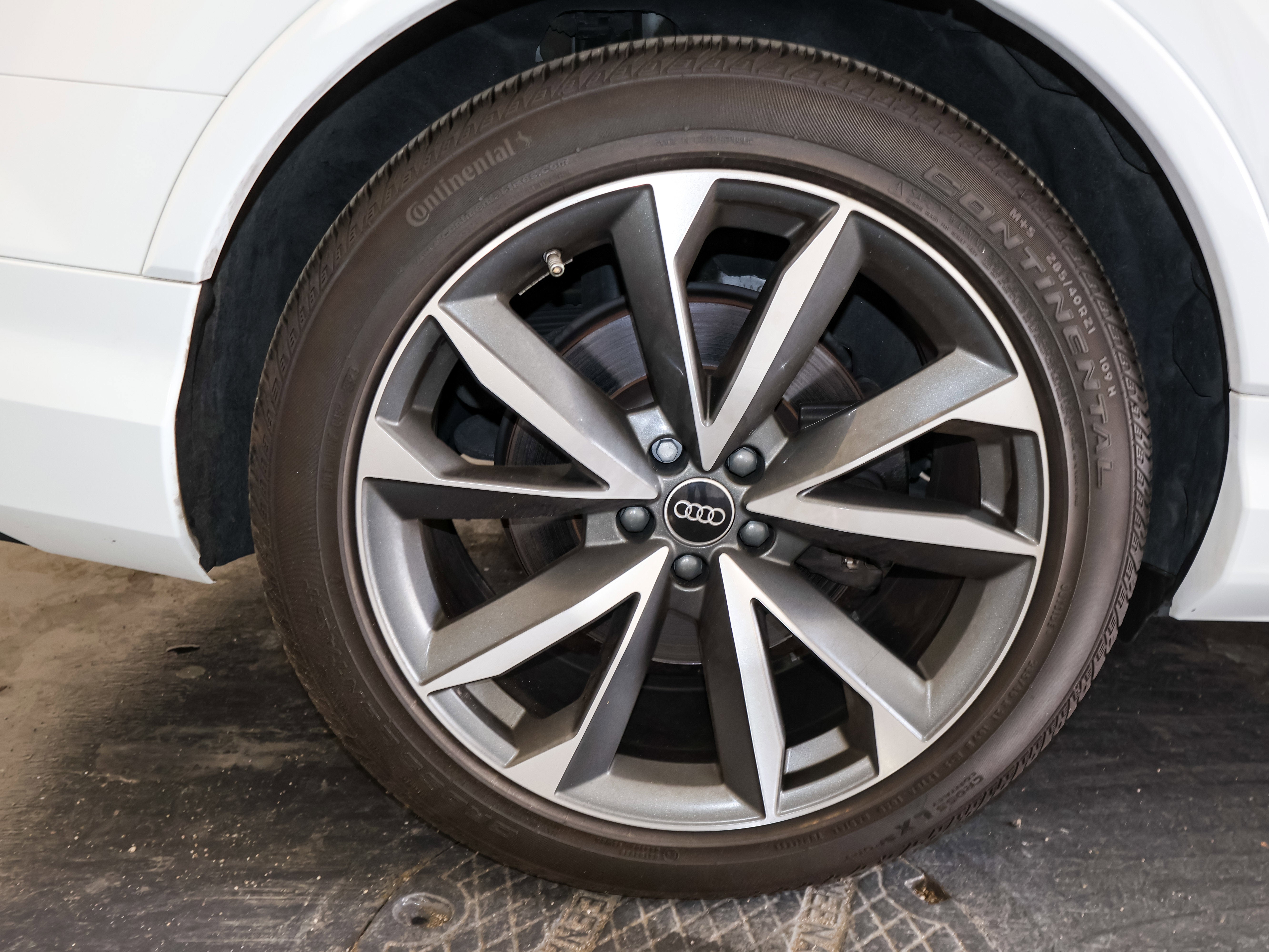 2024 Audi SQ7 Premium Plus