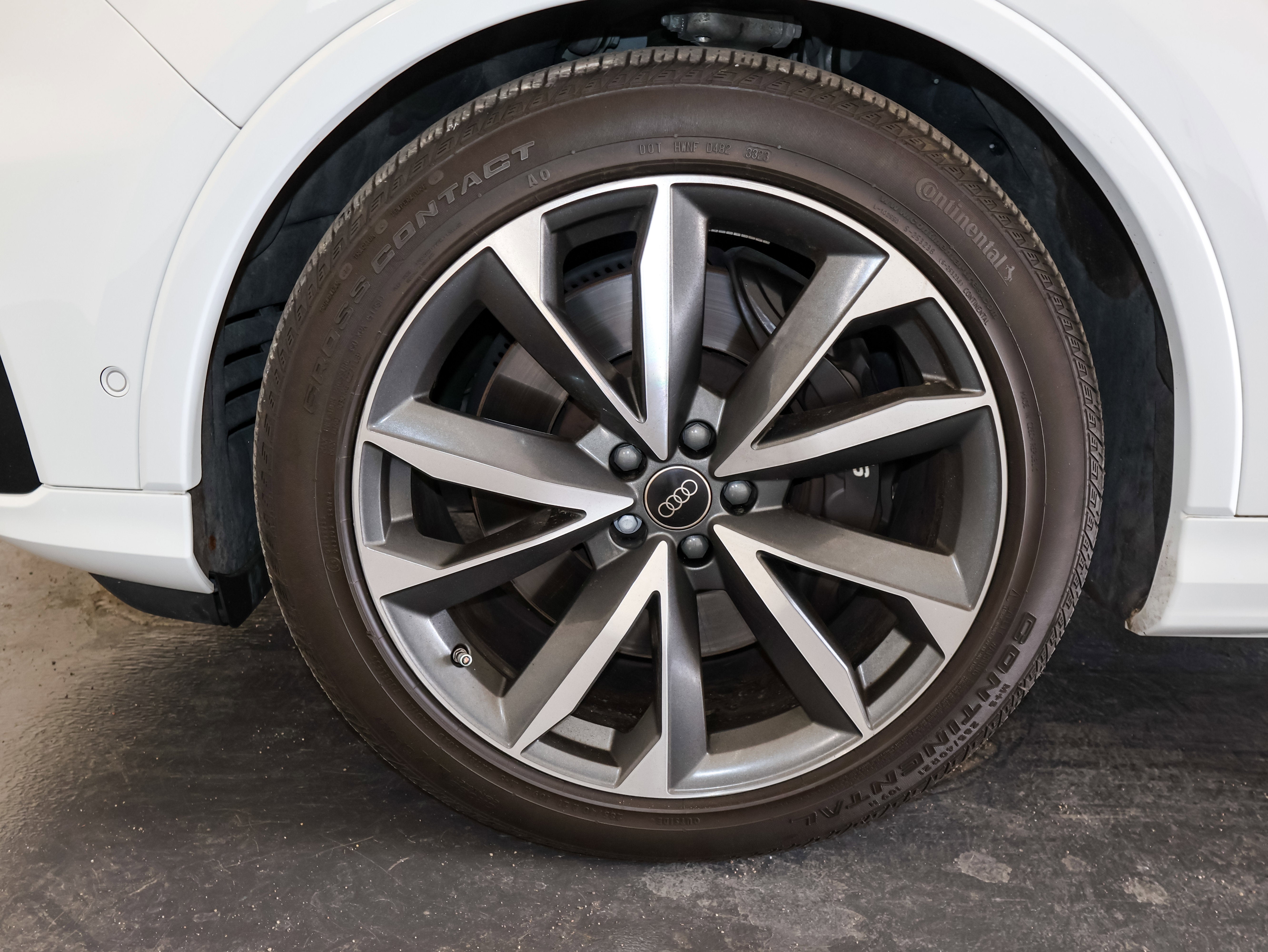 2024 Audi SQ7 Premium Plus