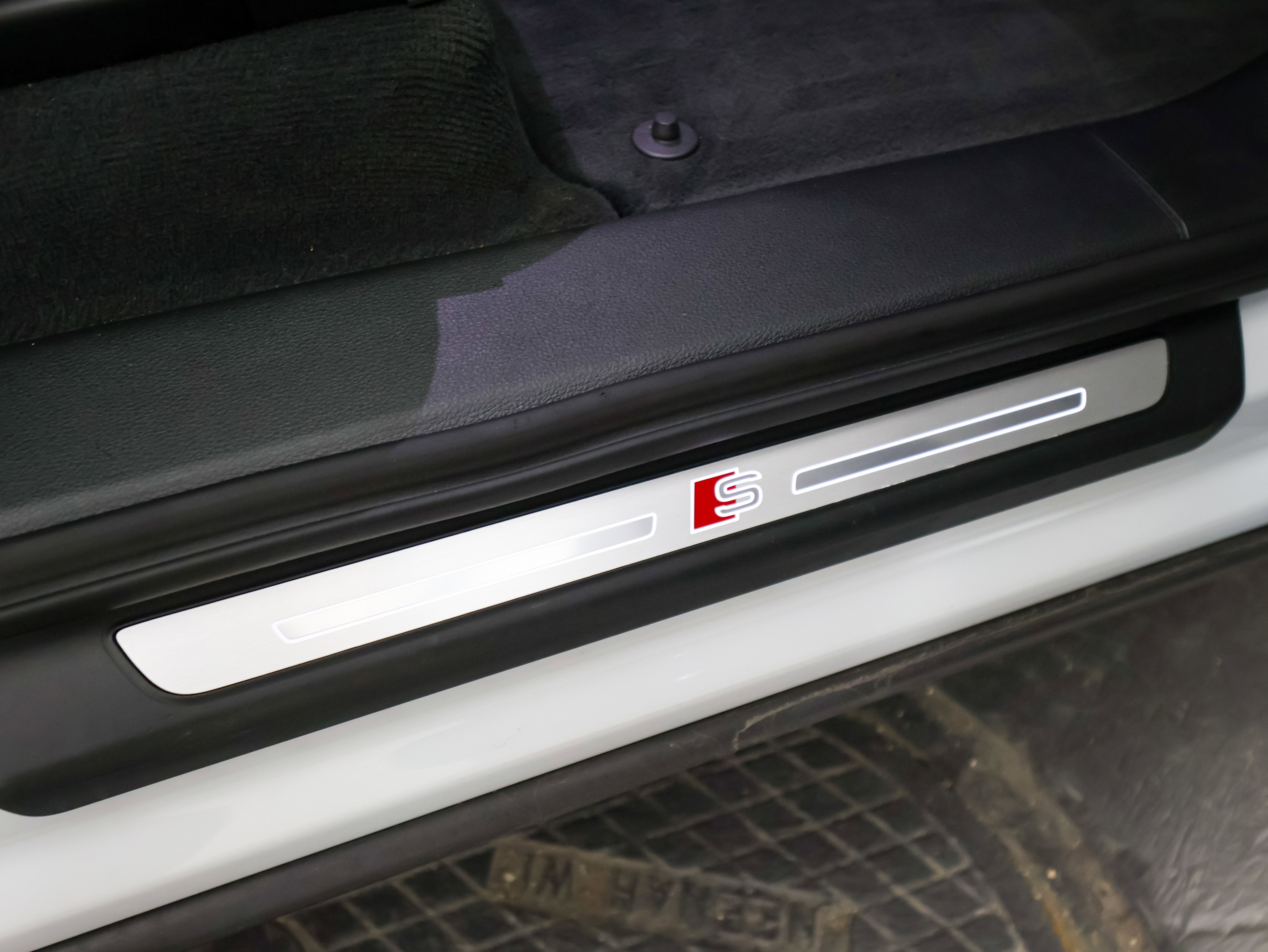 2024 Audi SQ7 Premium Plus