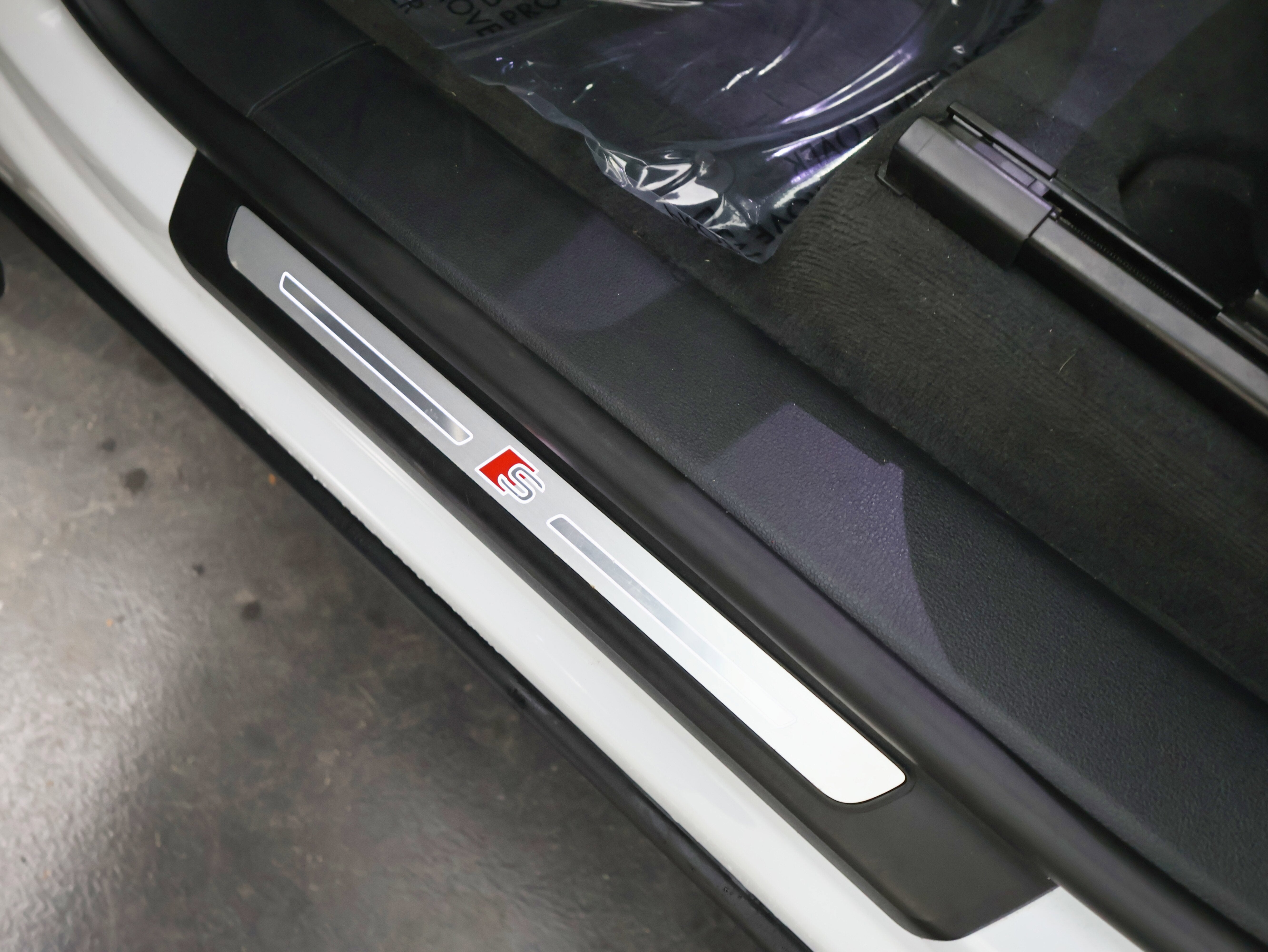 2019 Audi Q8 Premium Plus