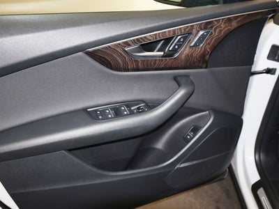 2019 Audi Q8 Premium Plus