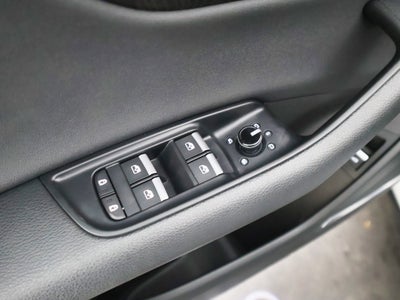 2019 Audi Q8 Premium Plus