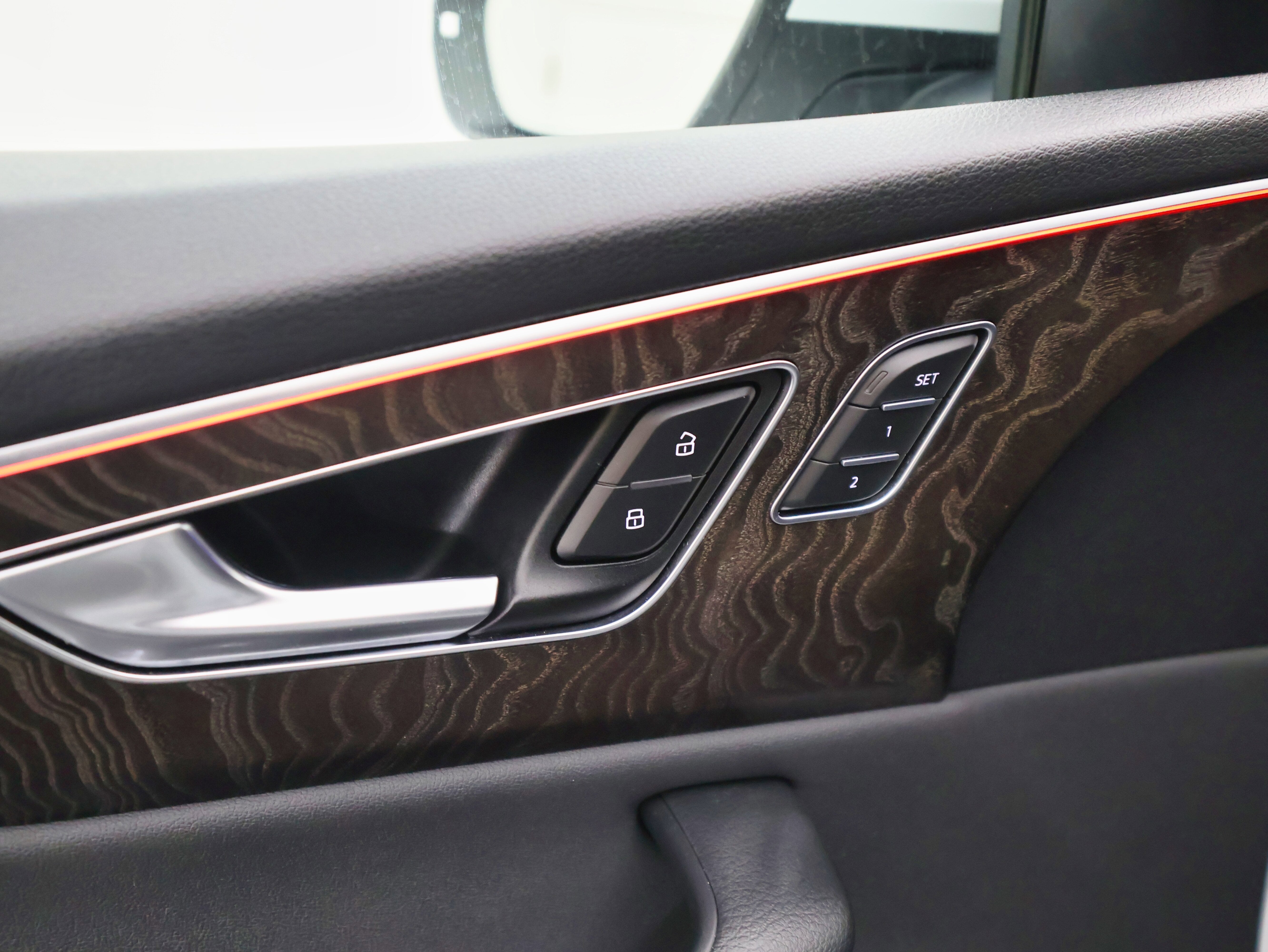 2019 Audi Q8 Premium Plus