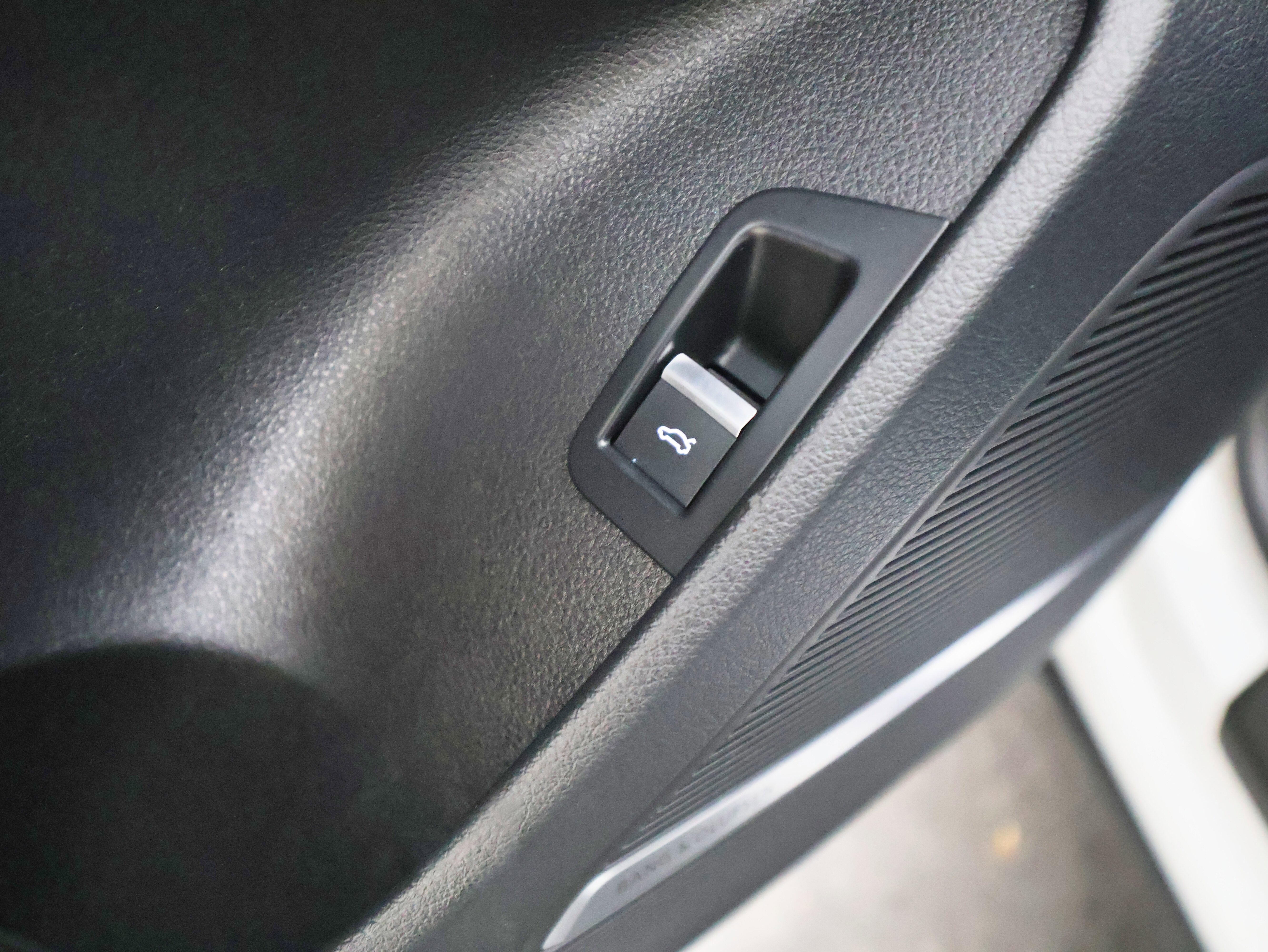 2019 Audi Q8 Premium Plus