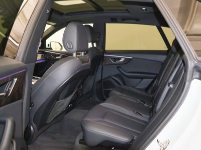 2019 Audi Q8 Premium Plus