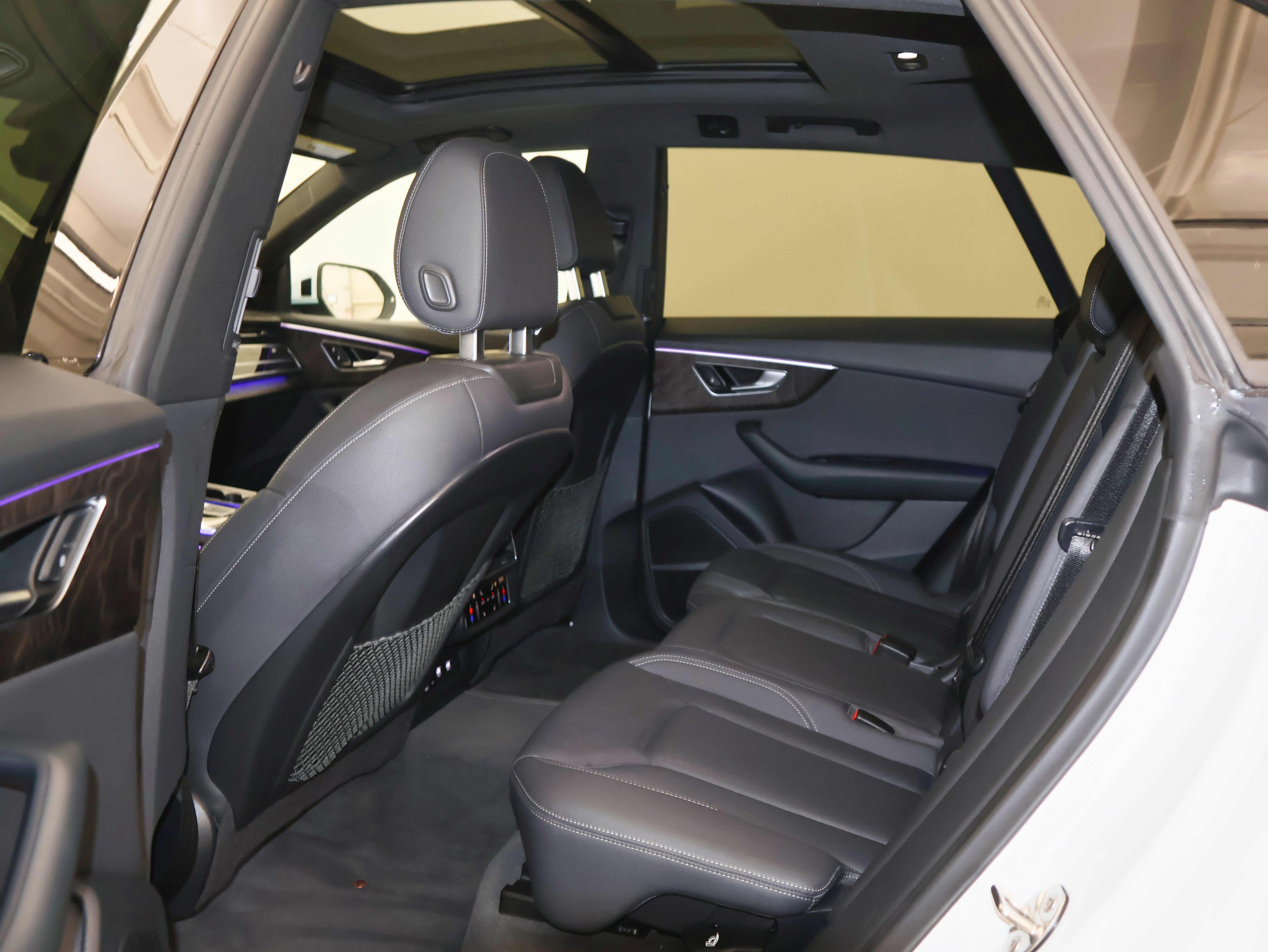 2019 Audi Q8 Premium Plus