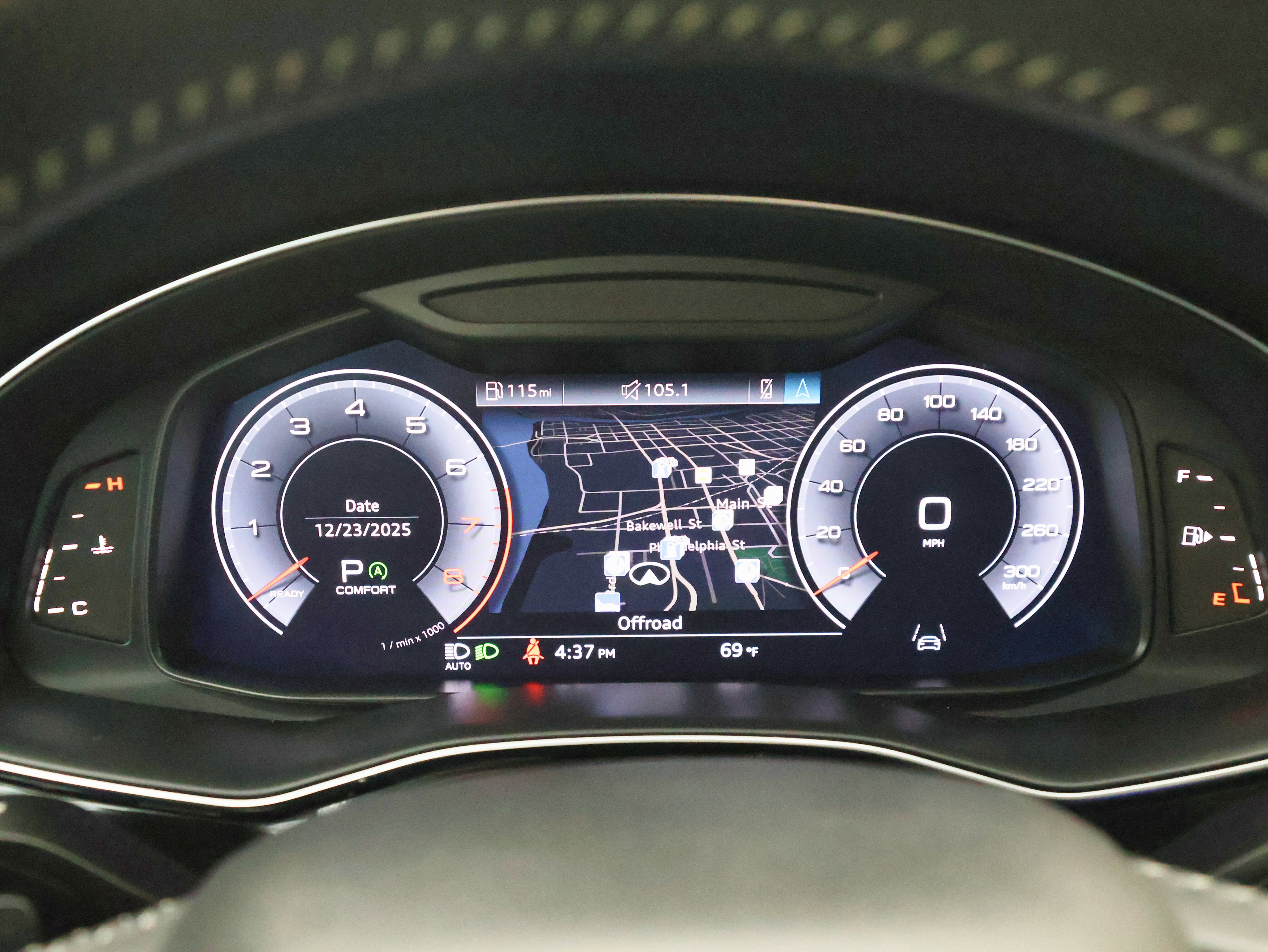 2019 Audi Q8 Premium Plus