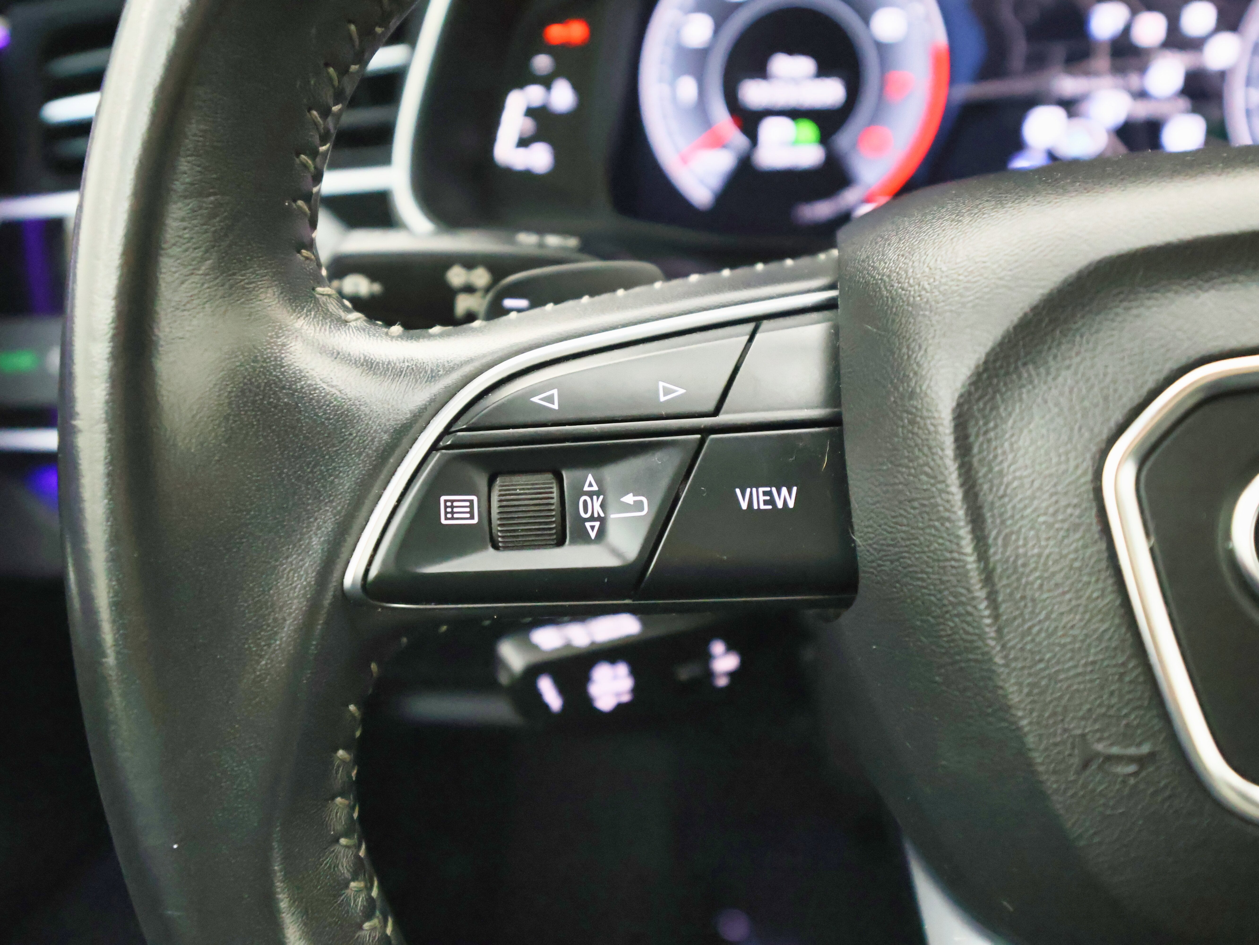 2019 Audi Q8 Premium Plus