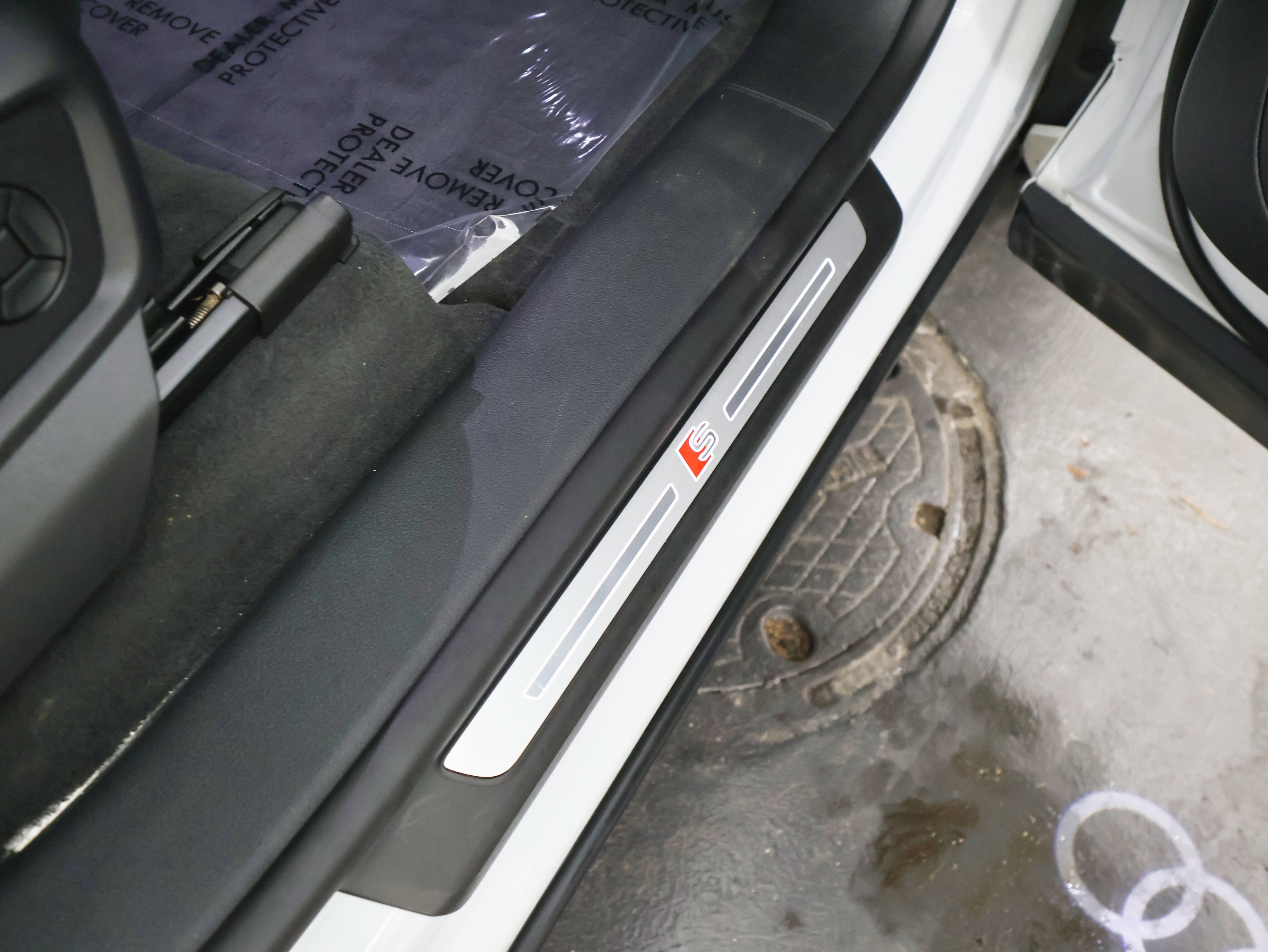 2019 Audi Q8 Premium Plus