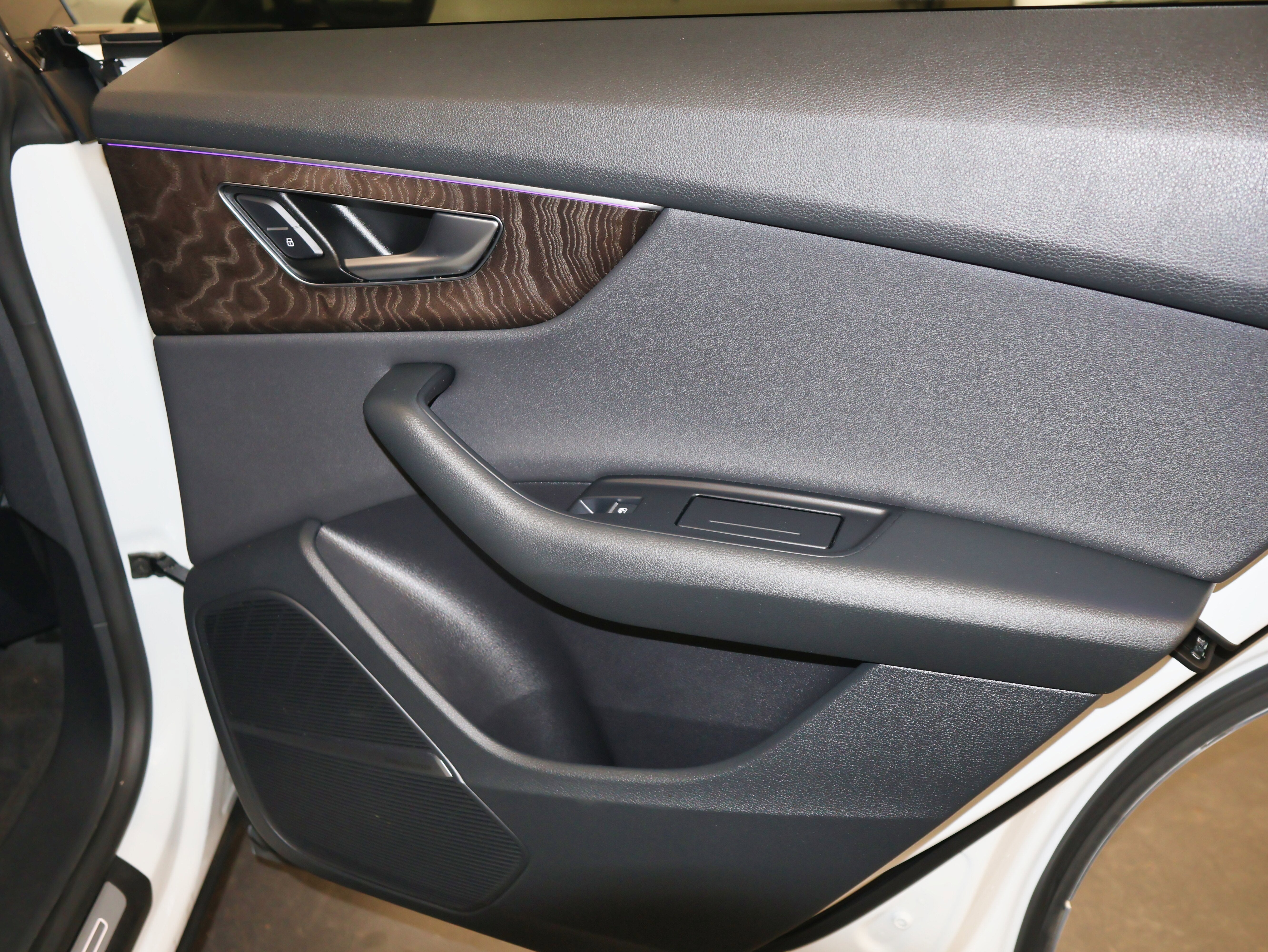 2019 Audi Q8 Premium Plus