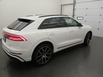 2020 Audi Q8 Premium Plus