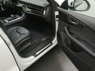 2020 Audi Q8 Premium Plus