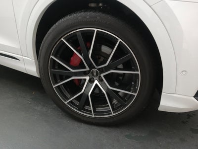 2020 Audi Q8 Premium Plus