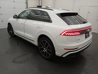 2020 Audi Q8 Premium Plus