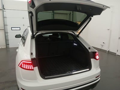 2020 Audi Q8 Premium Plus