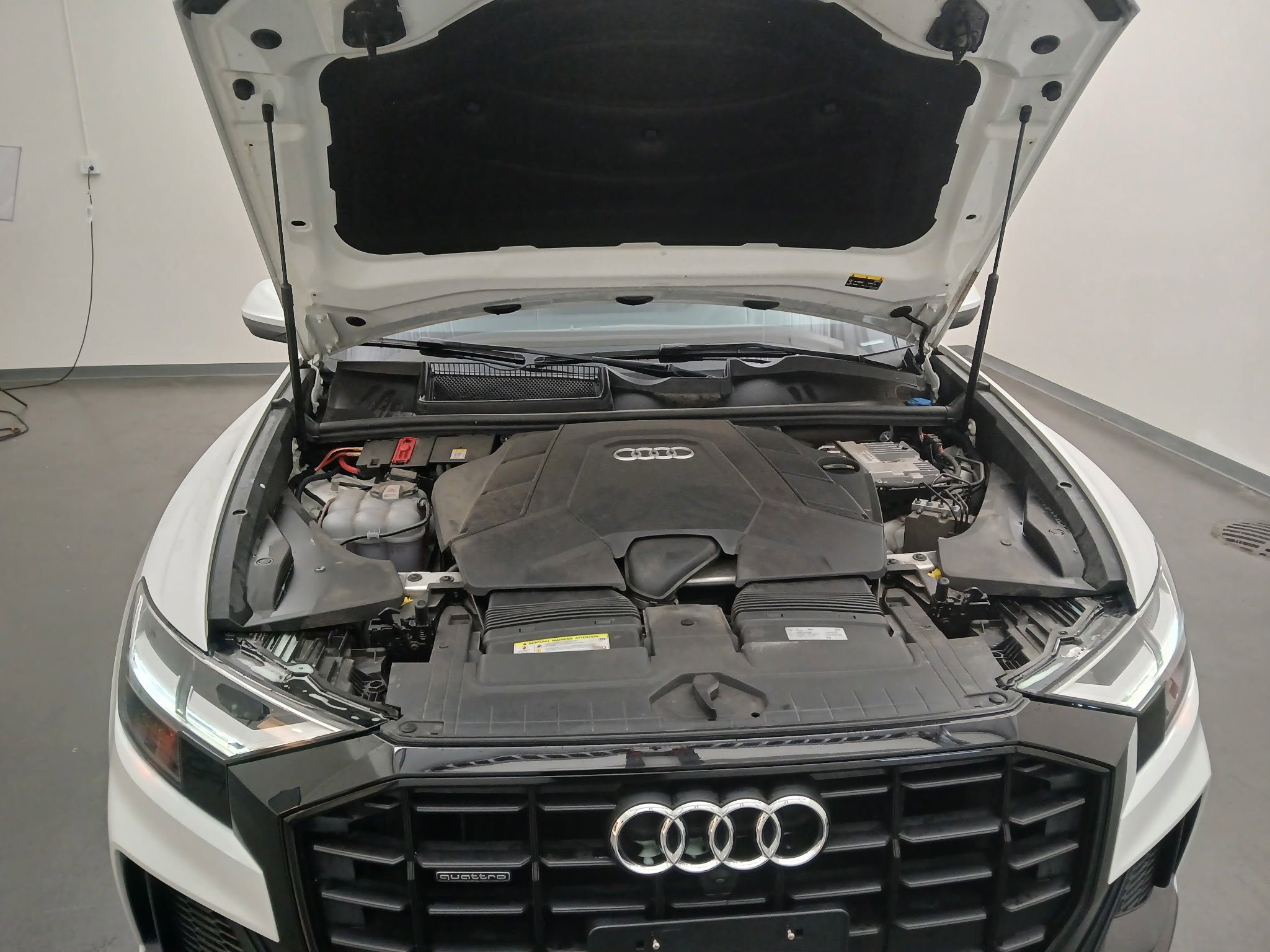 2020 Audi Q8 Premium Plus