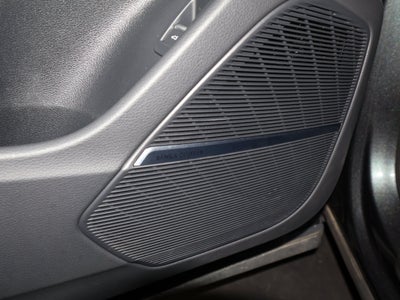 2023 Audi Q8 Premium Plus